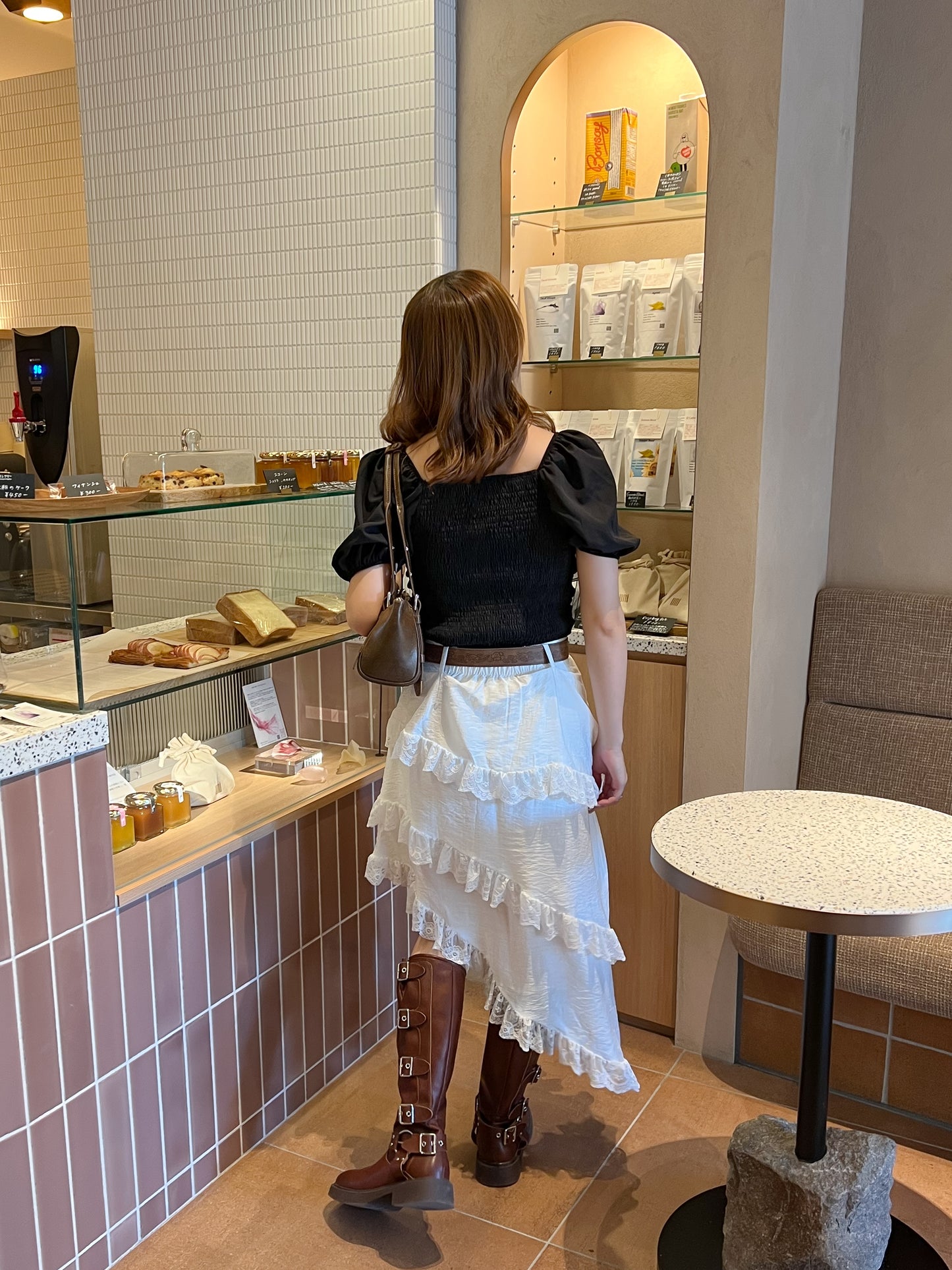 ビンテージ風ベルト付きアシメスカート