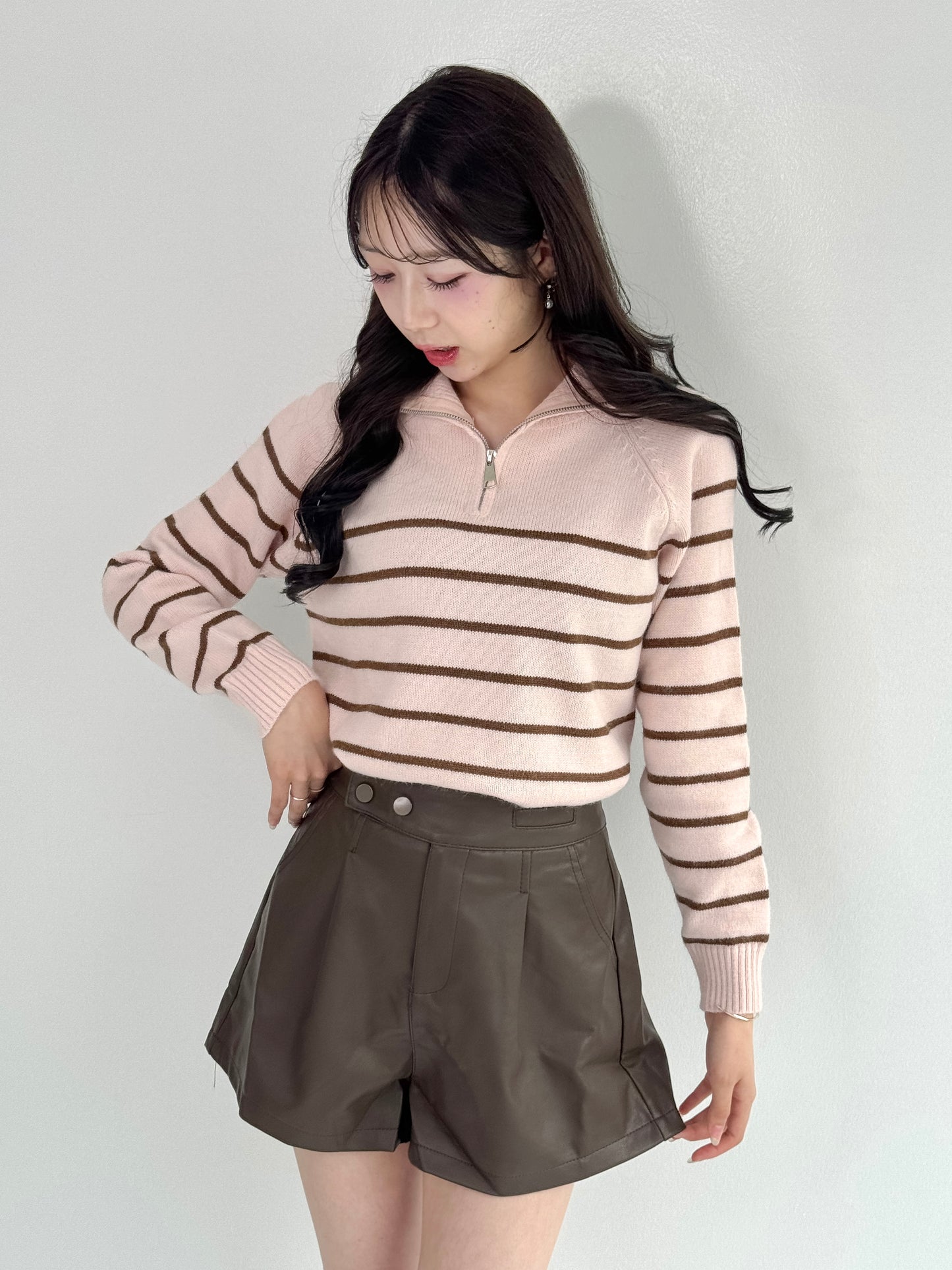 【Official限定価格】レザーショートパンツ