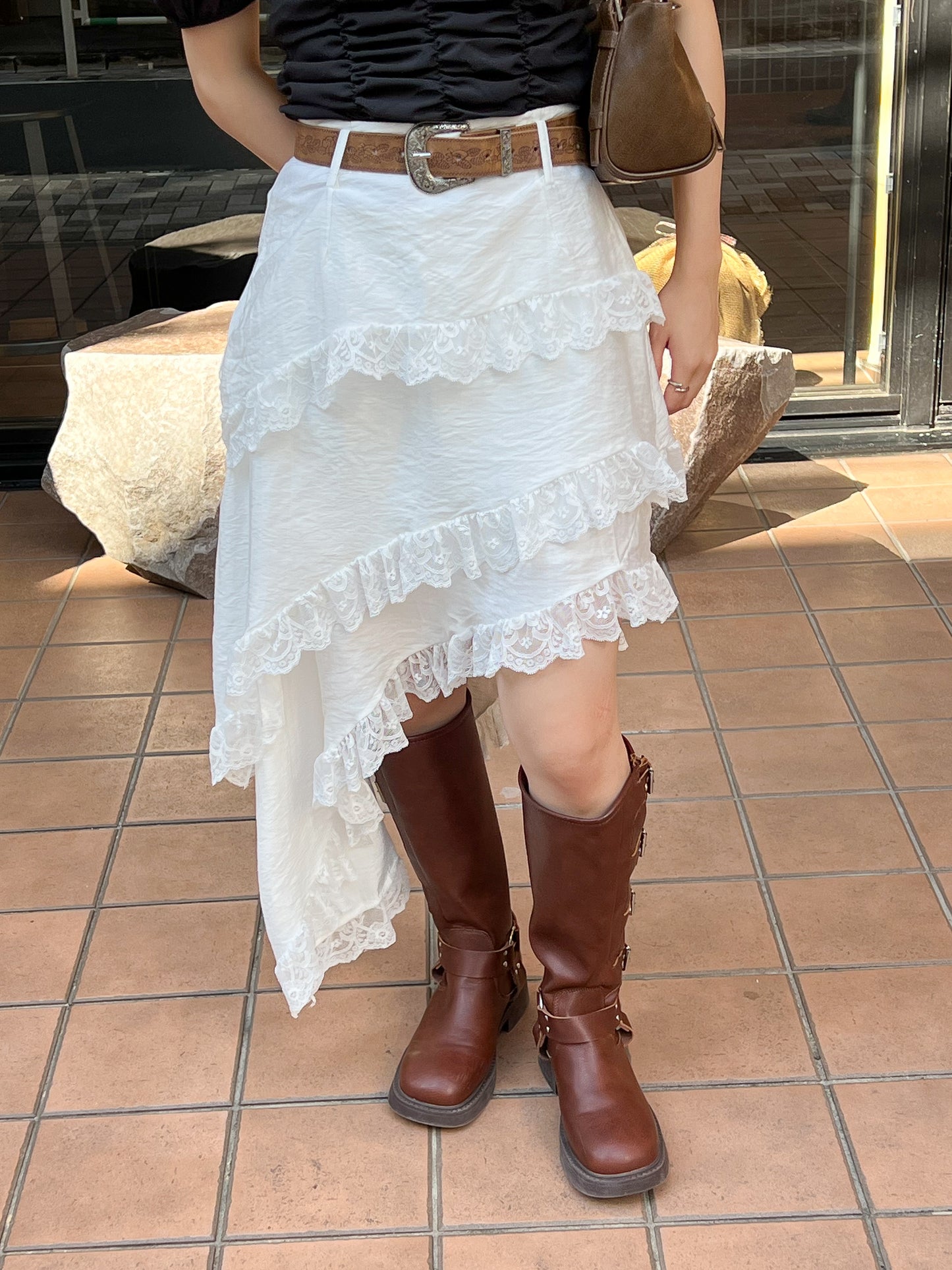 ビンテージ風ベルト付きアシメスカート