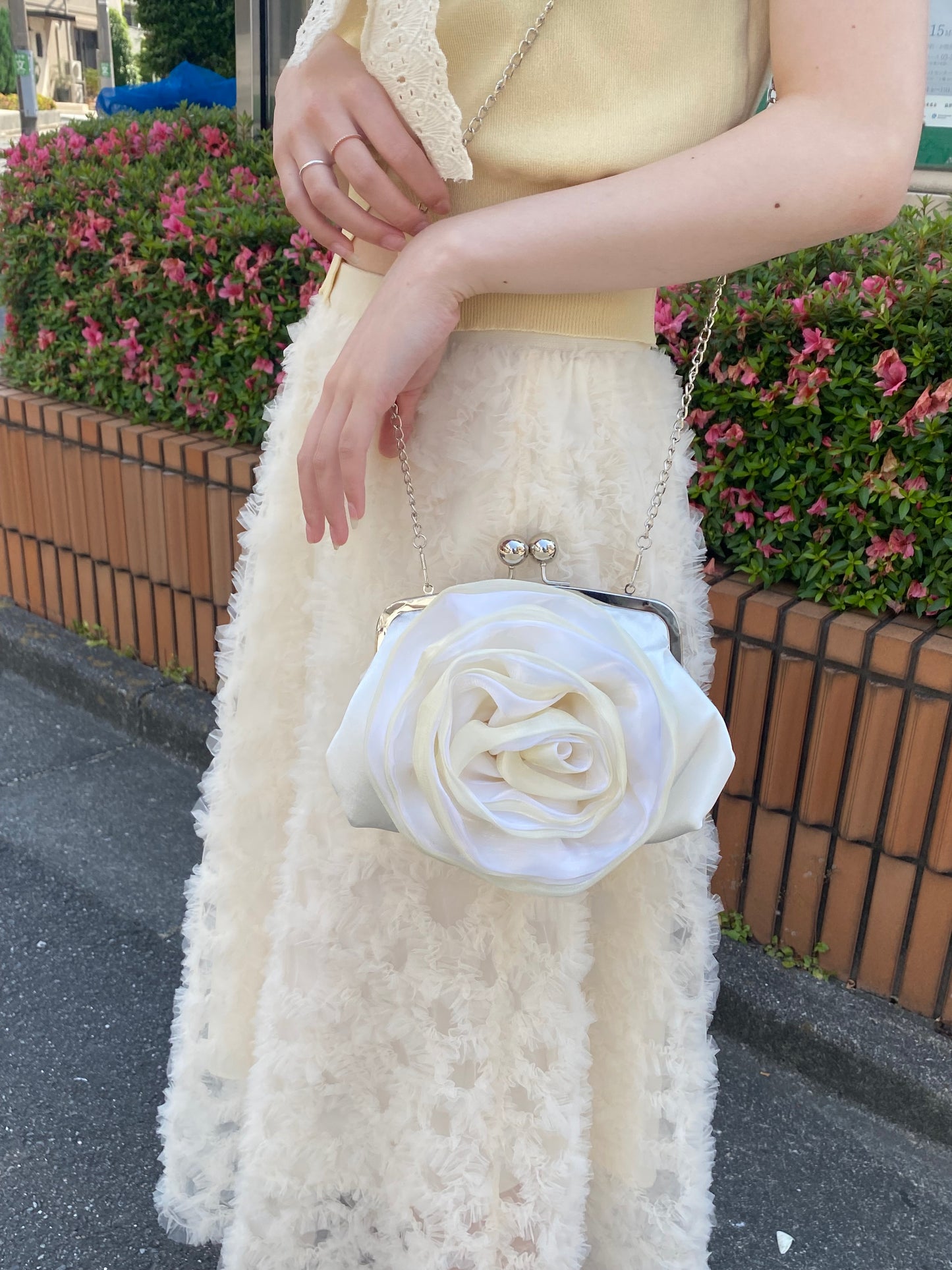 【Official限定価格】2wayローズがま口ショルダーバック