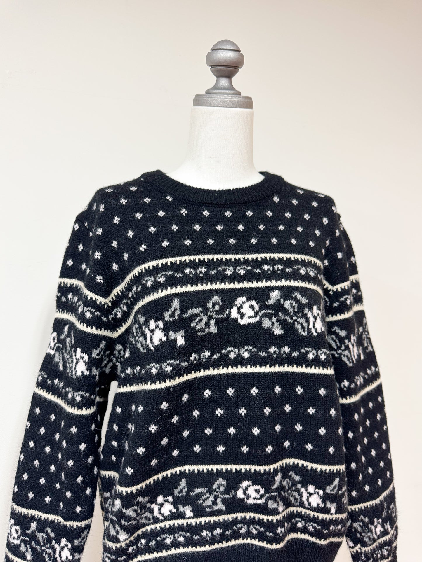 【Official限定価格】ビンテージ風フラワーニット