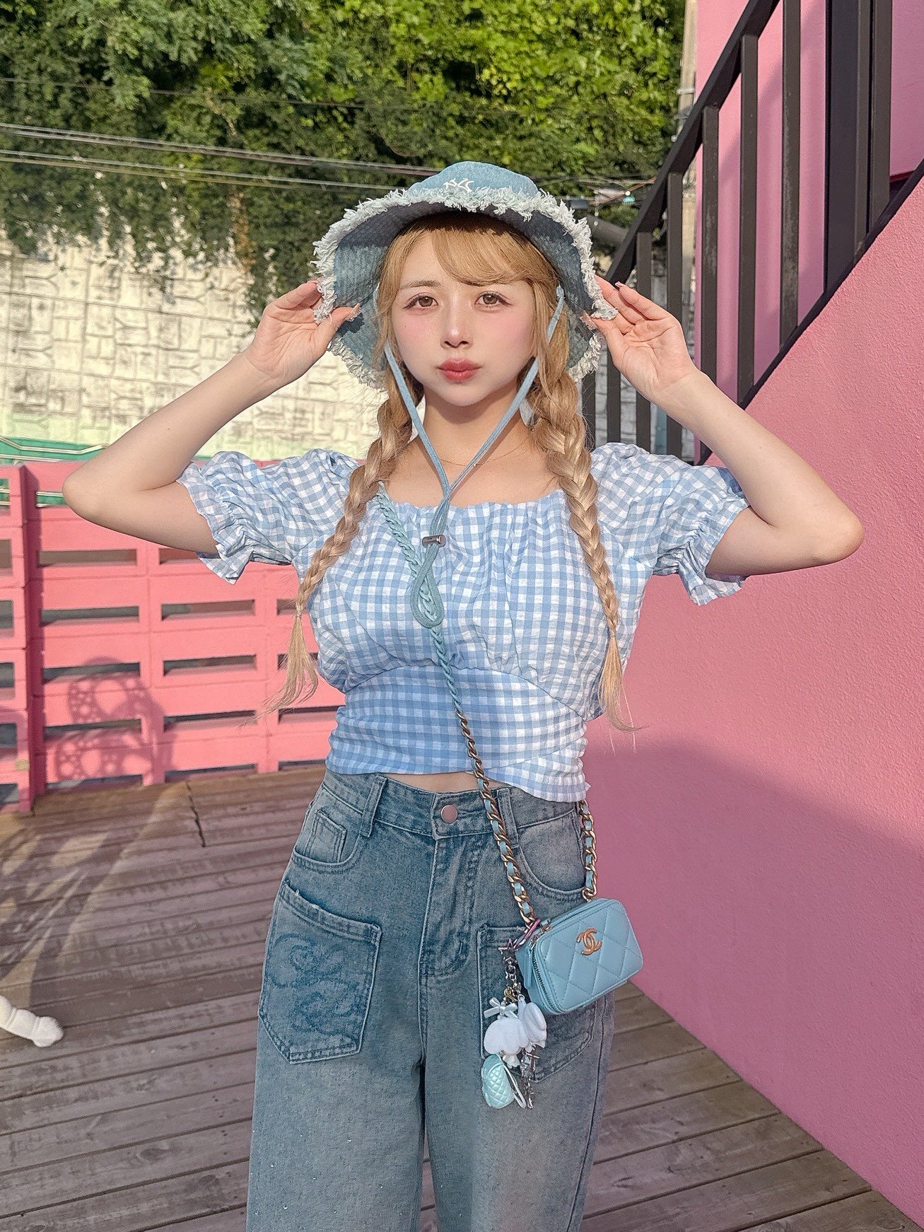 ラインストーンデニムワイドパンツ