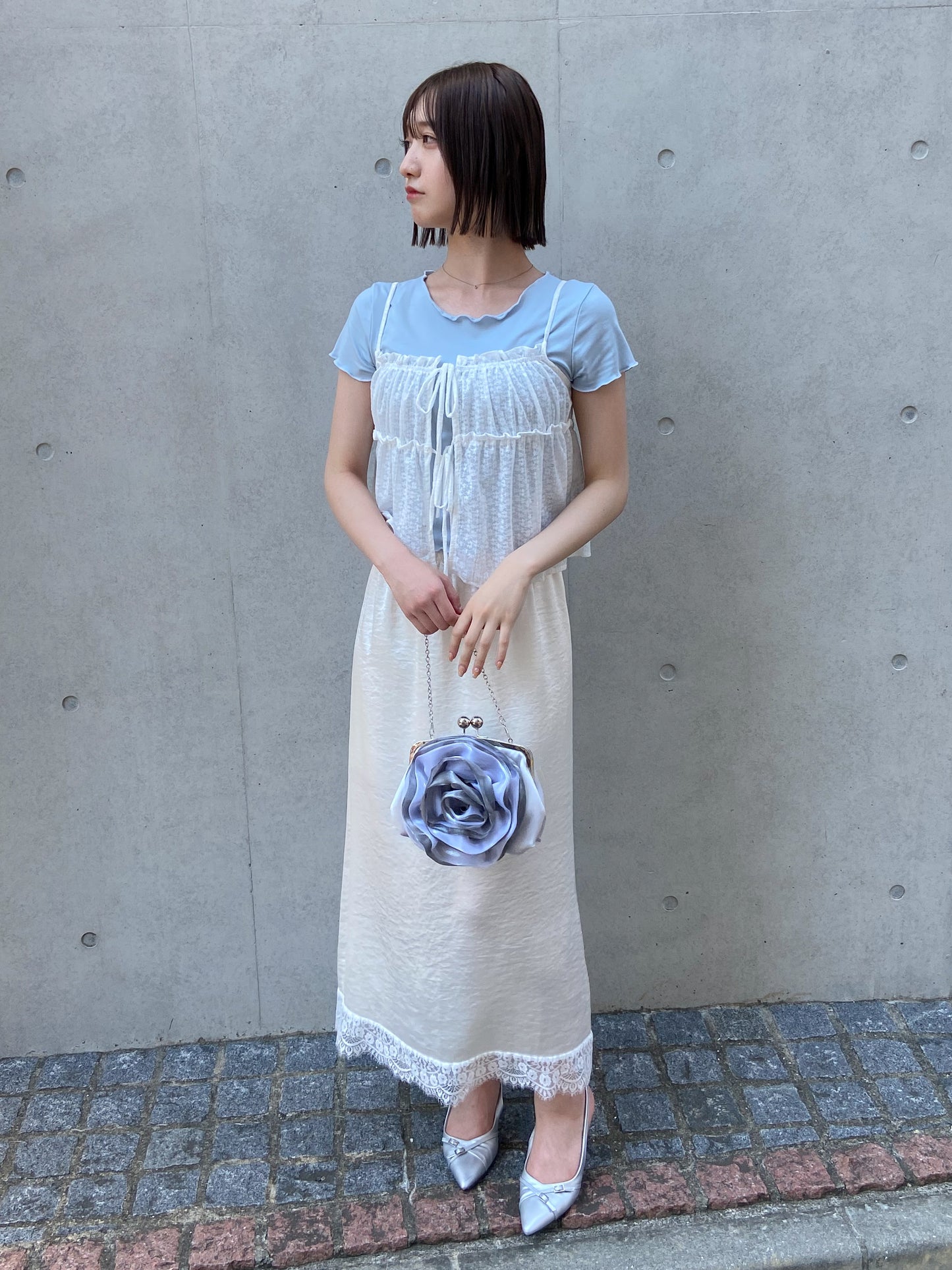 レースキャミソール付きTシャツ