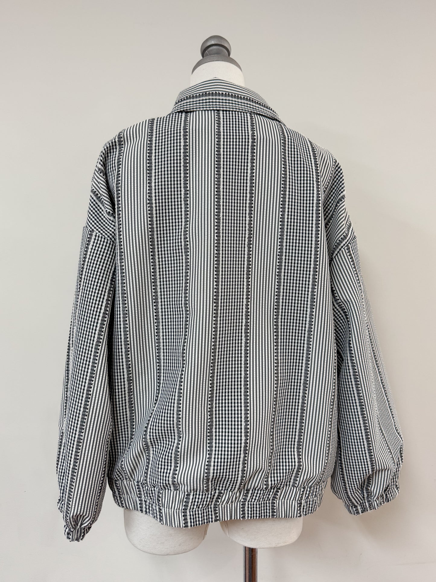 【Official限定価格】ギンガムチェックフリルブルゾン