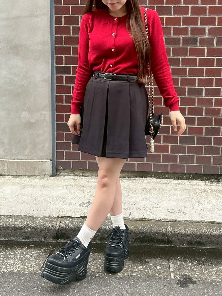 ベルト付きプリーツスカート