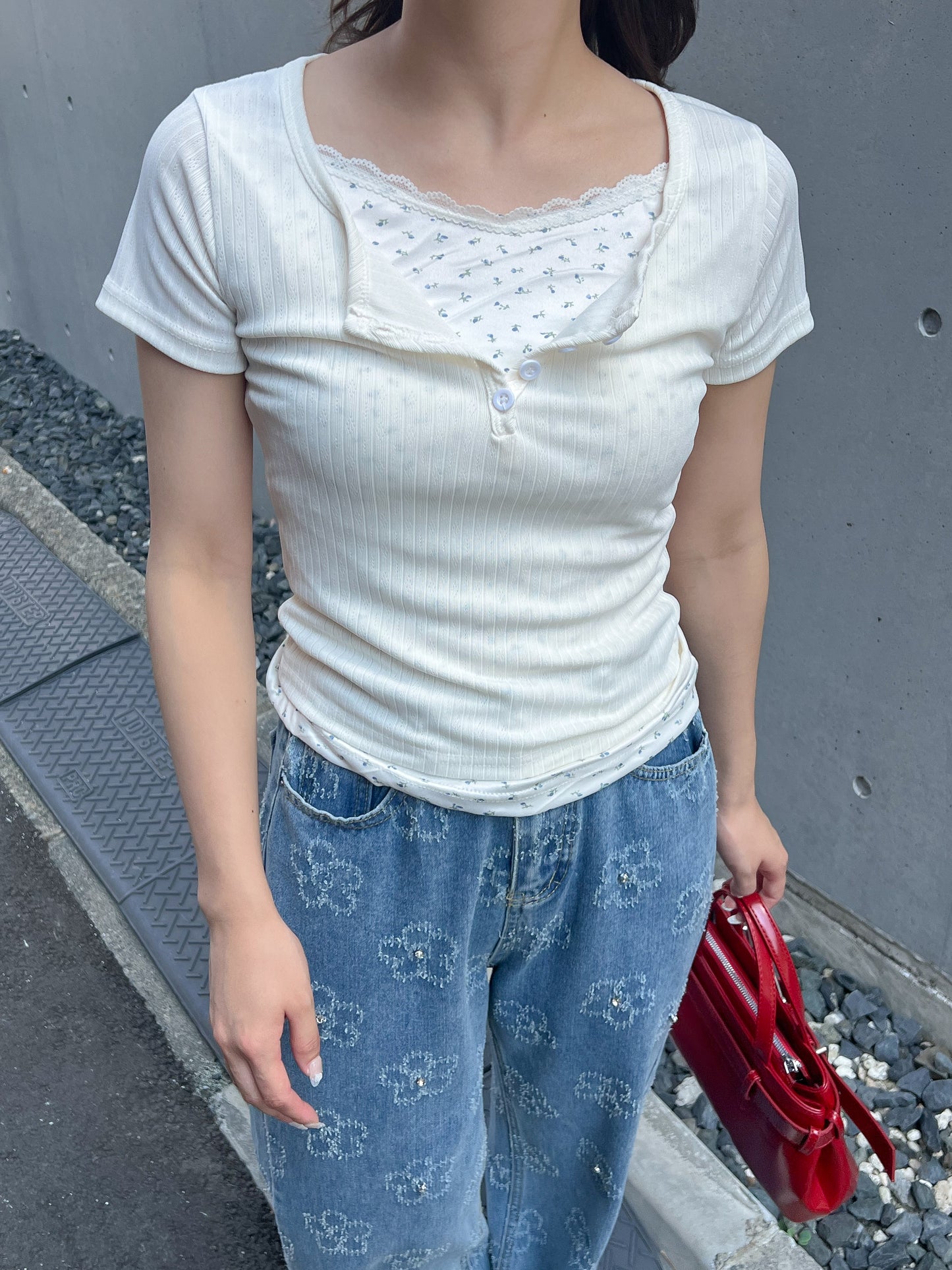 小花柄レイヤーTシャツ