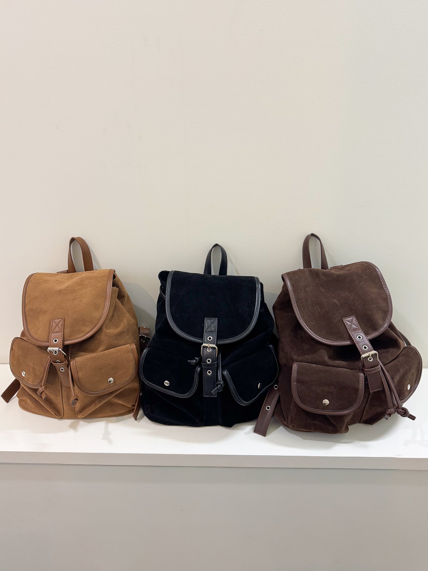 【Official限定価格】スエードリュック