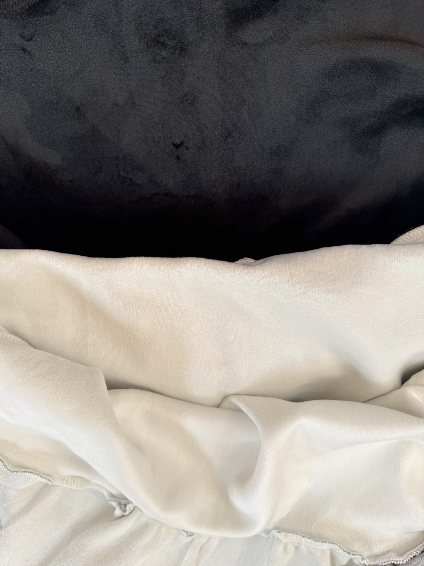 【Official限定価格】裏起毛フリルスエットパーカーワンピ