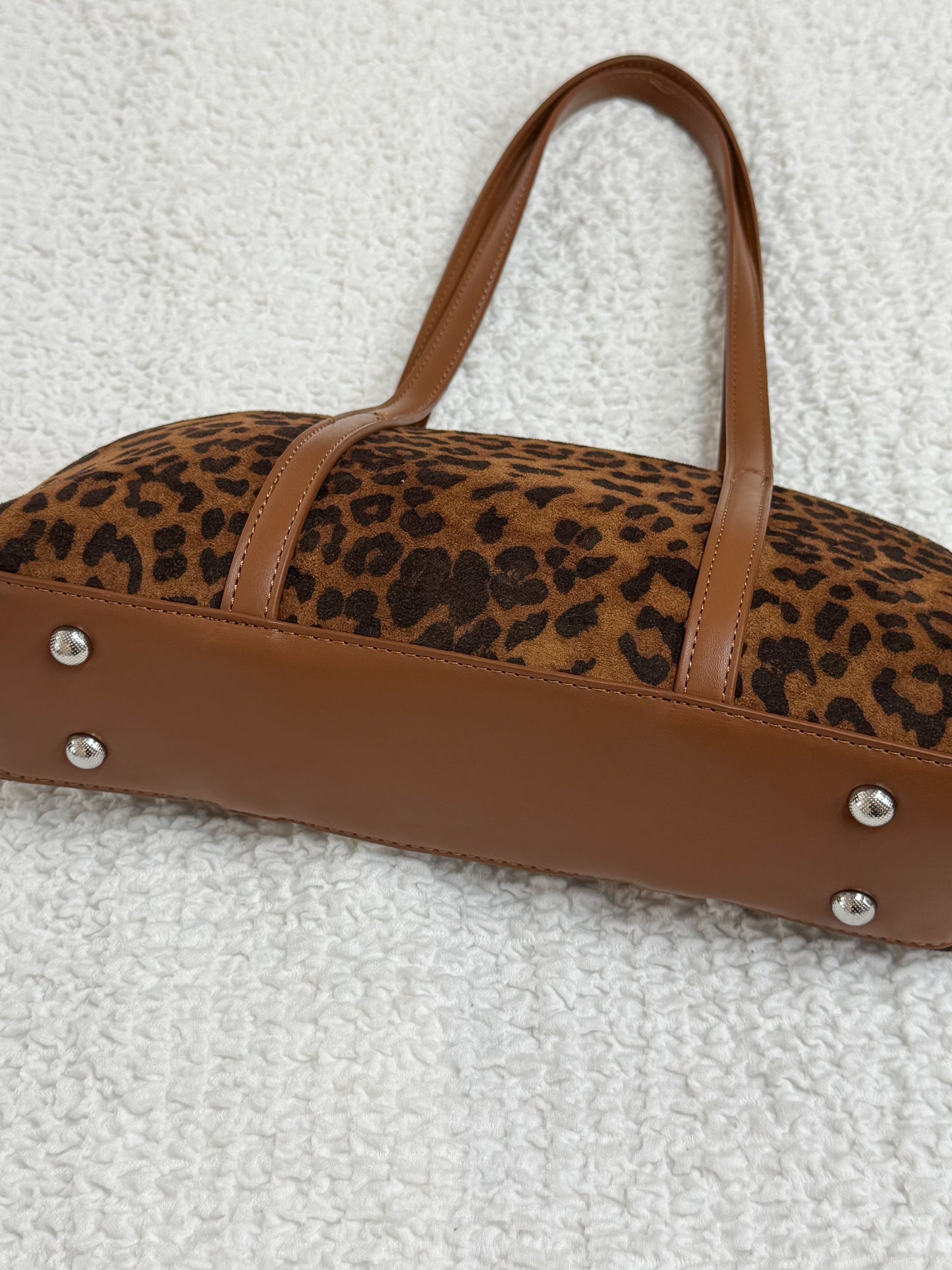 【Official限定価格】スエードヒョウ柄BAG
