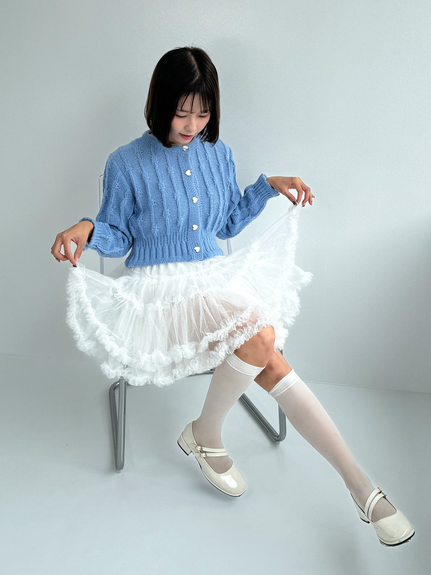 【Official限定価格】ハートボタンクロップドニットカーデ