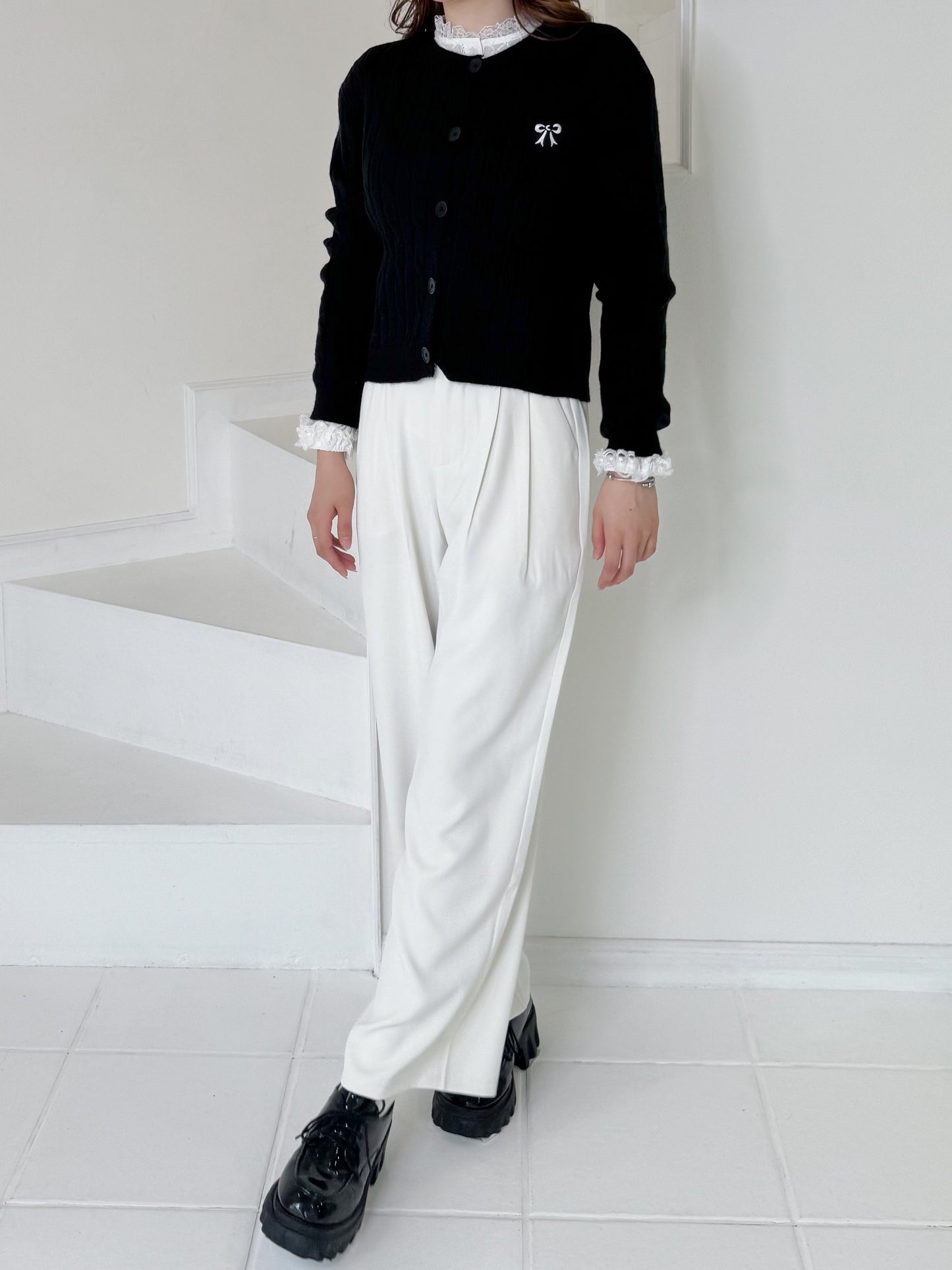 【Official限定価格】タックワイドパンツ
