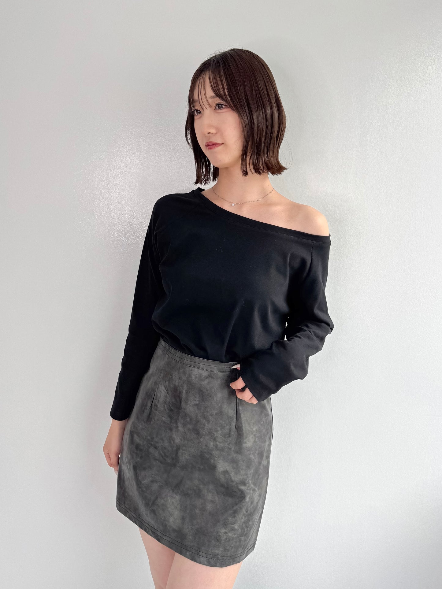 【Official限定価格】ビンテージ風レザー台形スカート