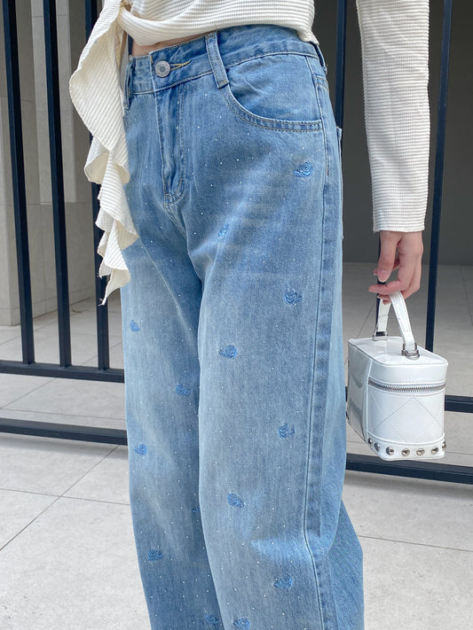 【Official限定価格】ビジュー付きローズ刺繡デニムパンツ