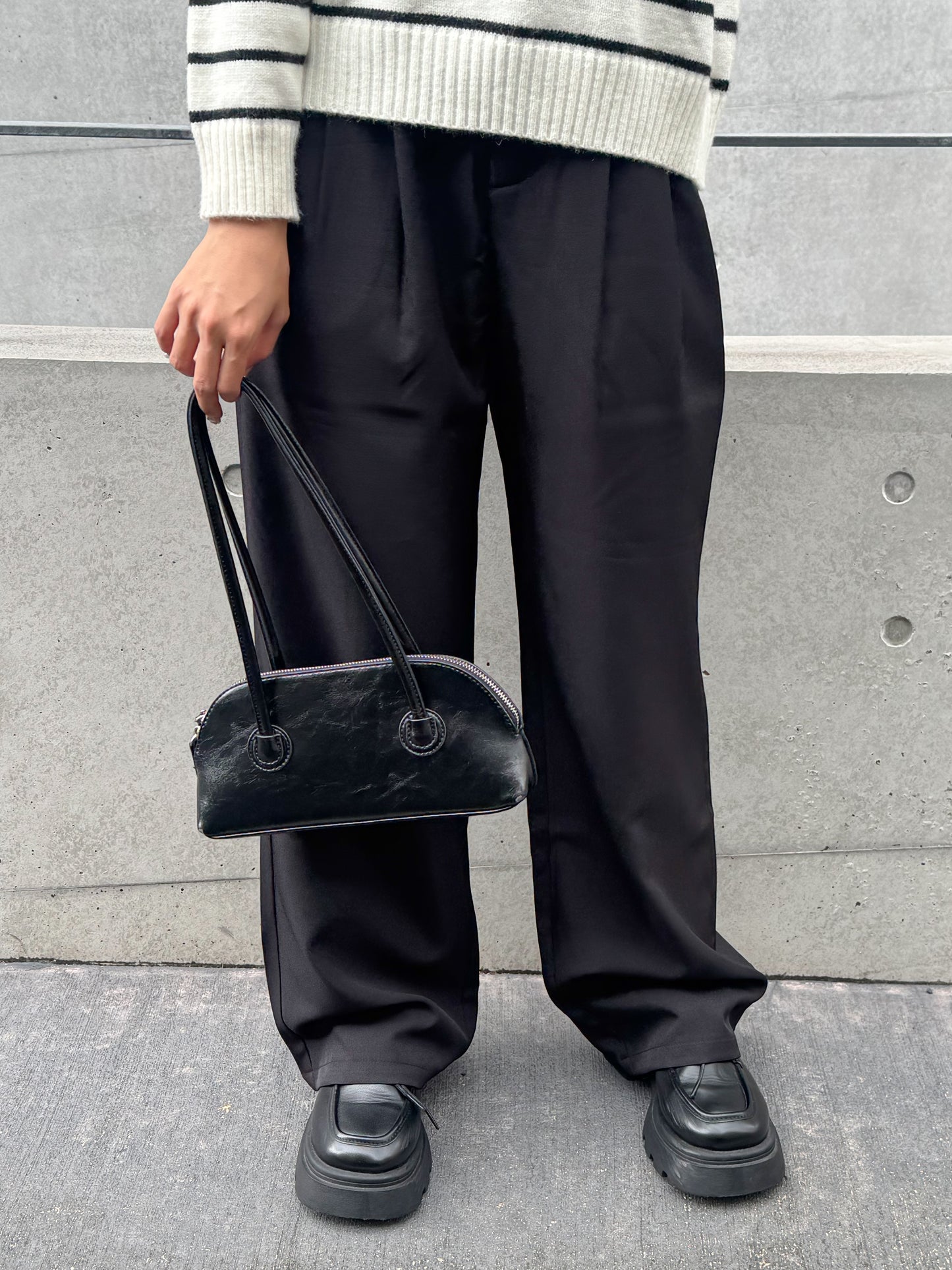 【Official限定価格】タックワイドパンツ