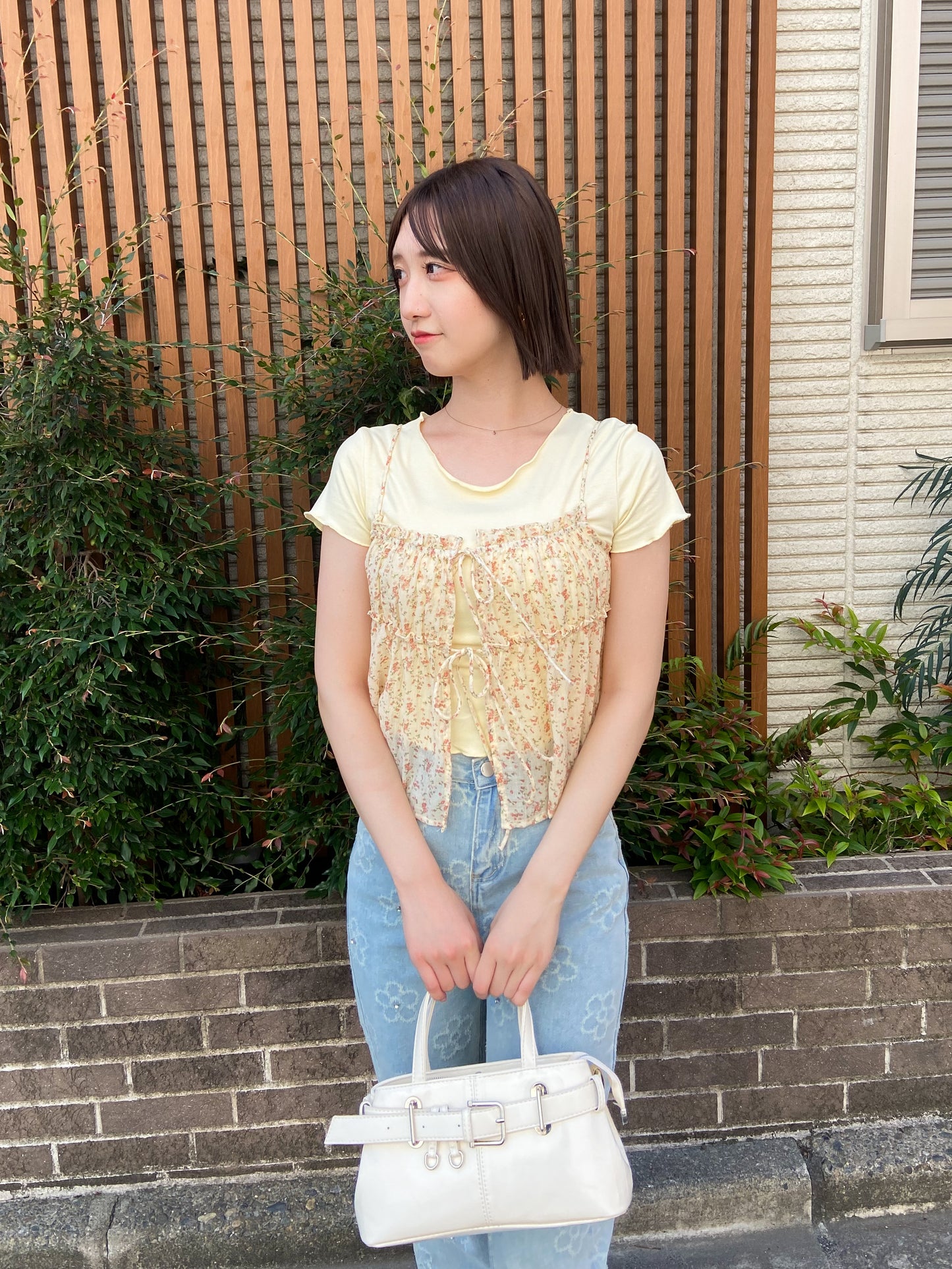 小花柄キャミソール付きTシャツ