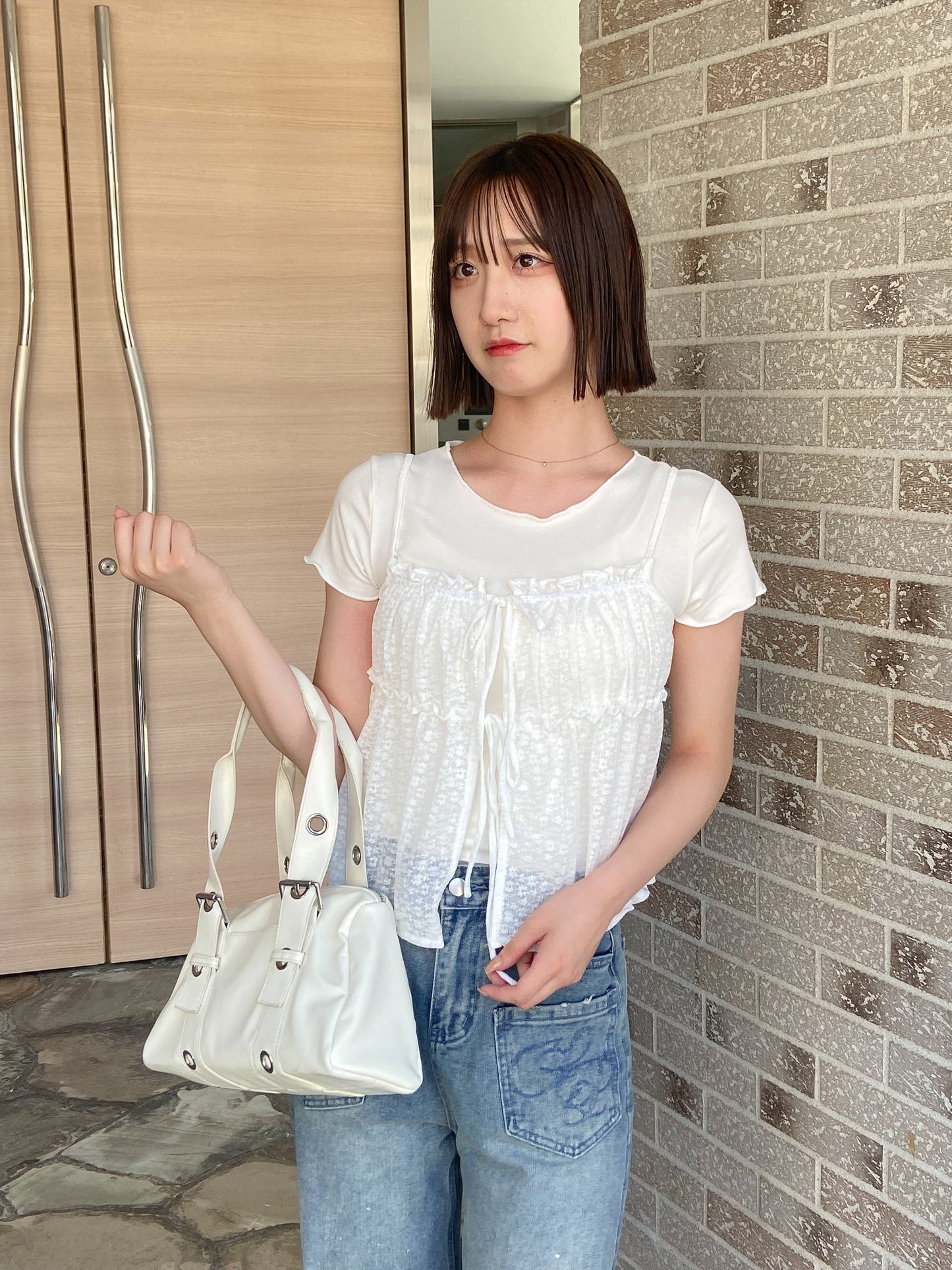 レースキャミソール付きTシャツ