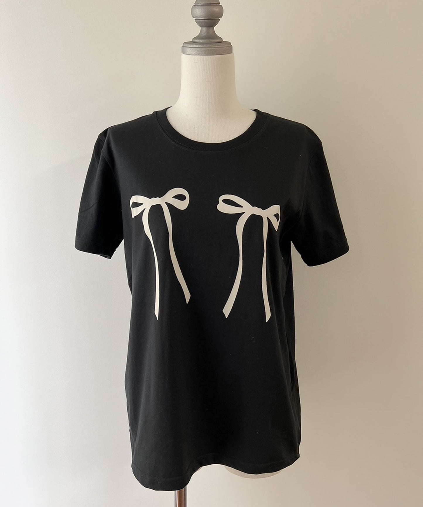リボンプリントTシャツ