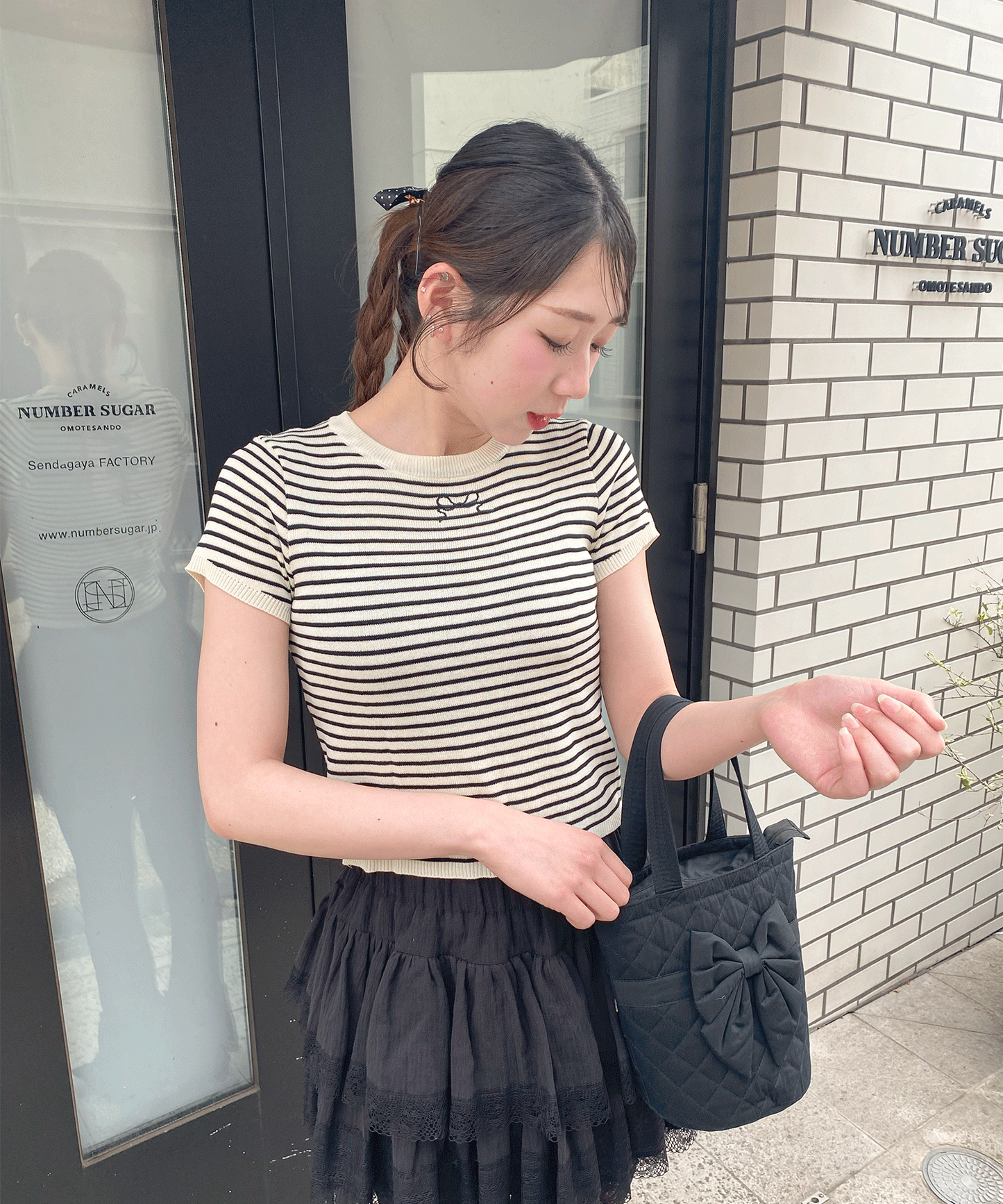 リボンニットトップス