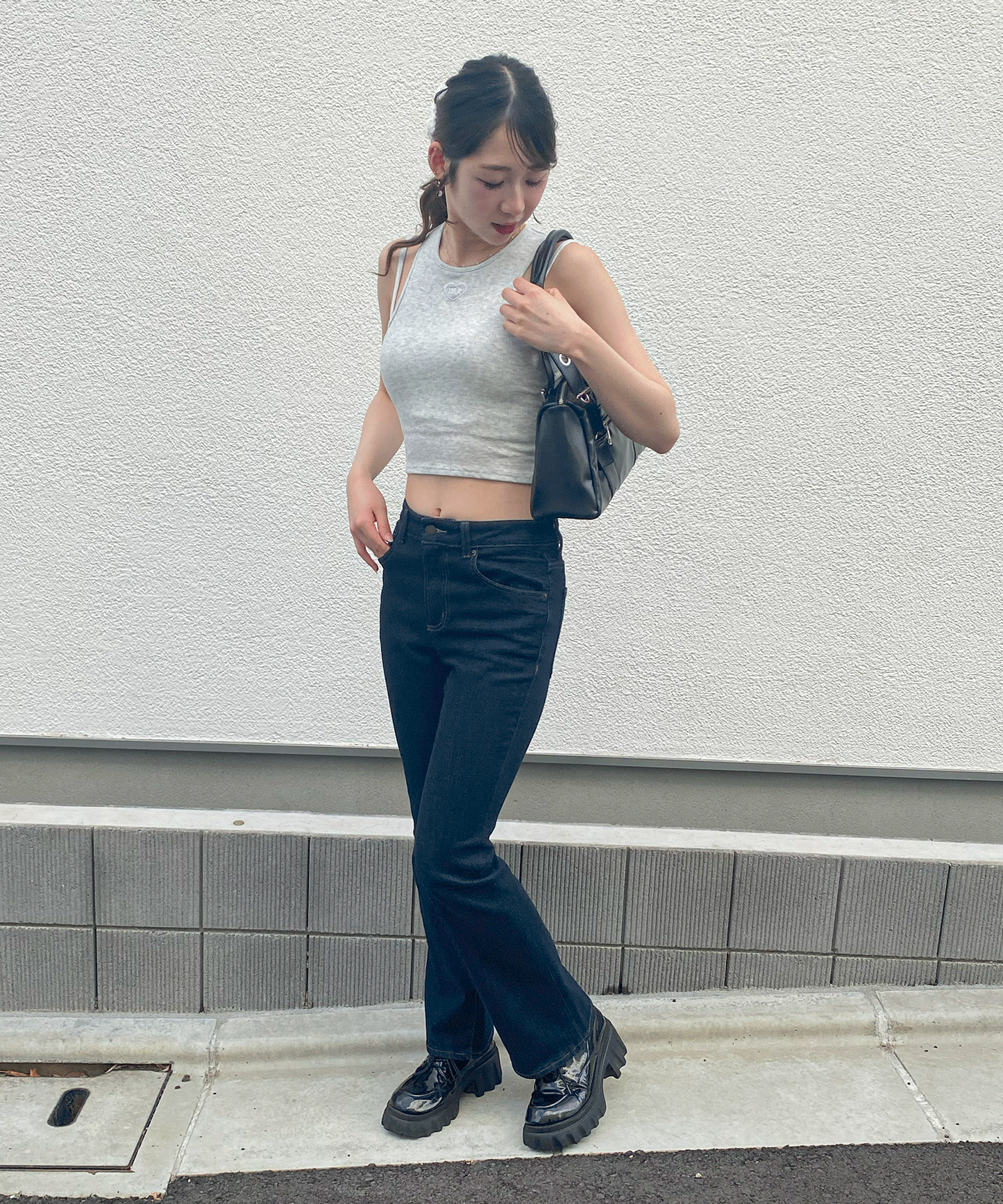 【Official限定価格】刺繡入りアメリカンスリーブタンクトップ