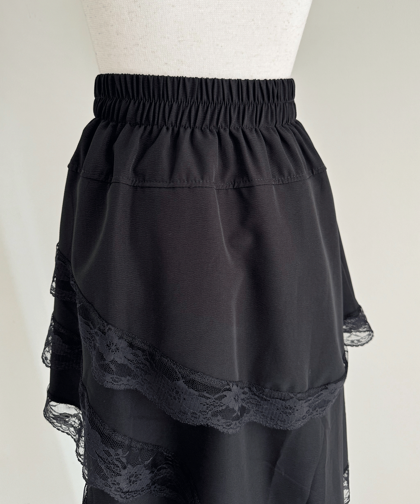 アシンメトリースカート