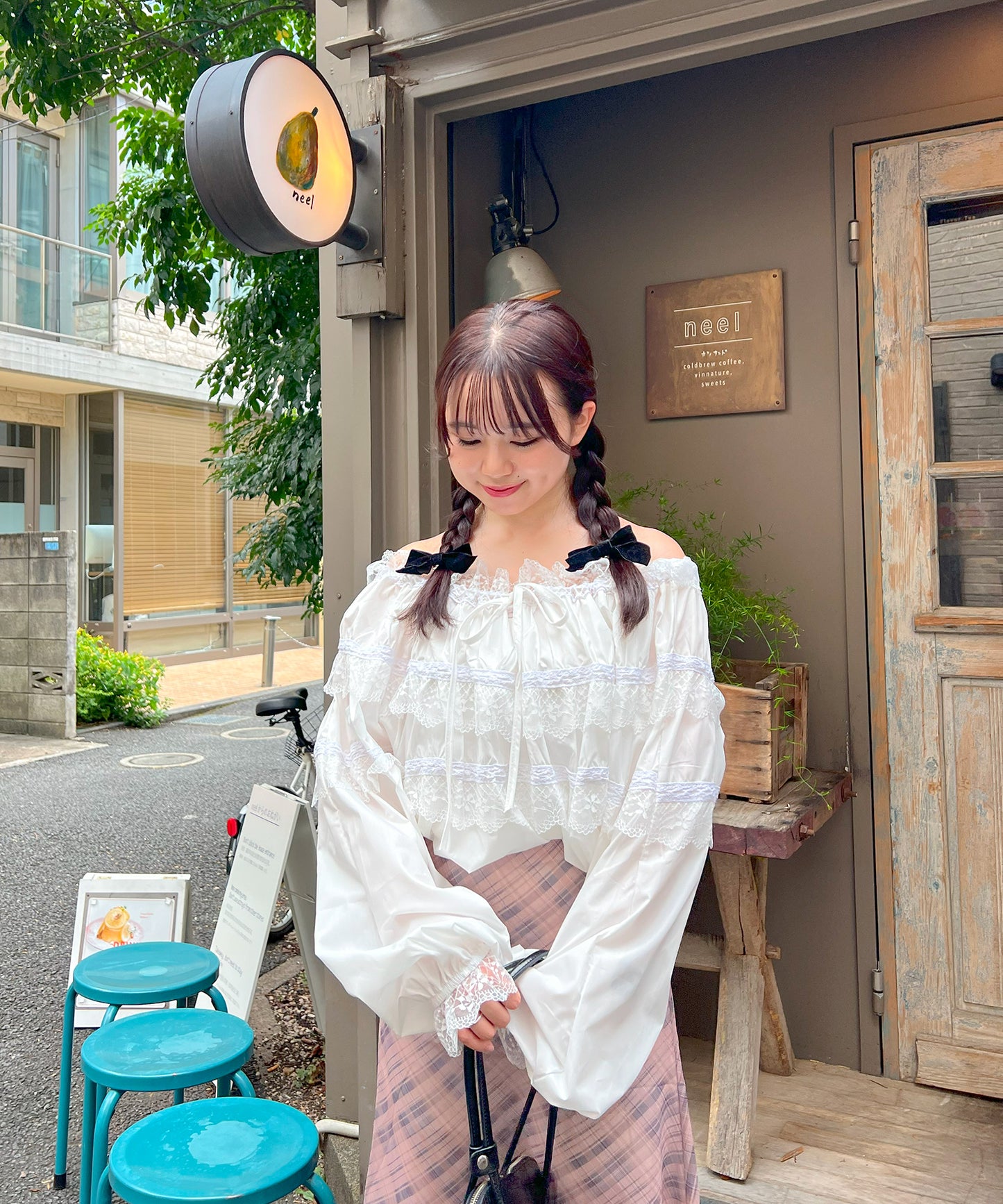 【Official限定販売】2WAYレースブラウス