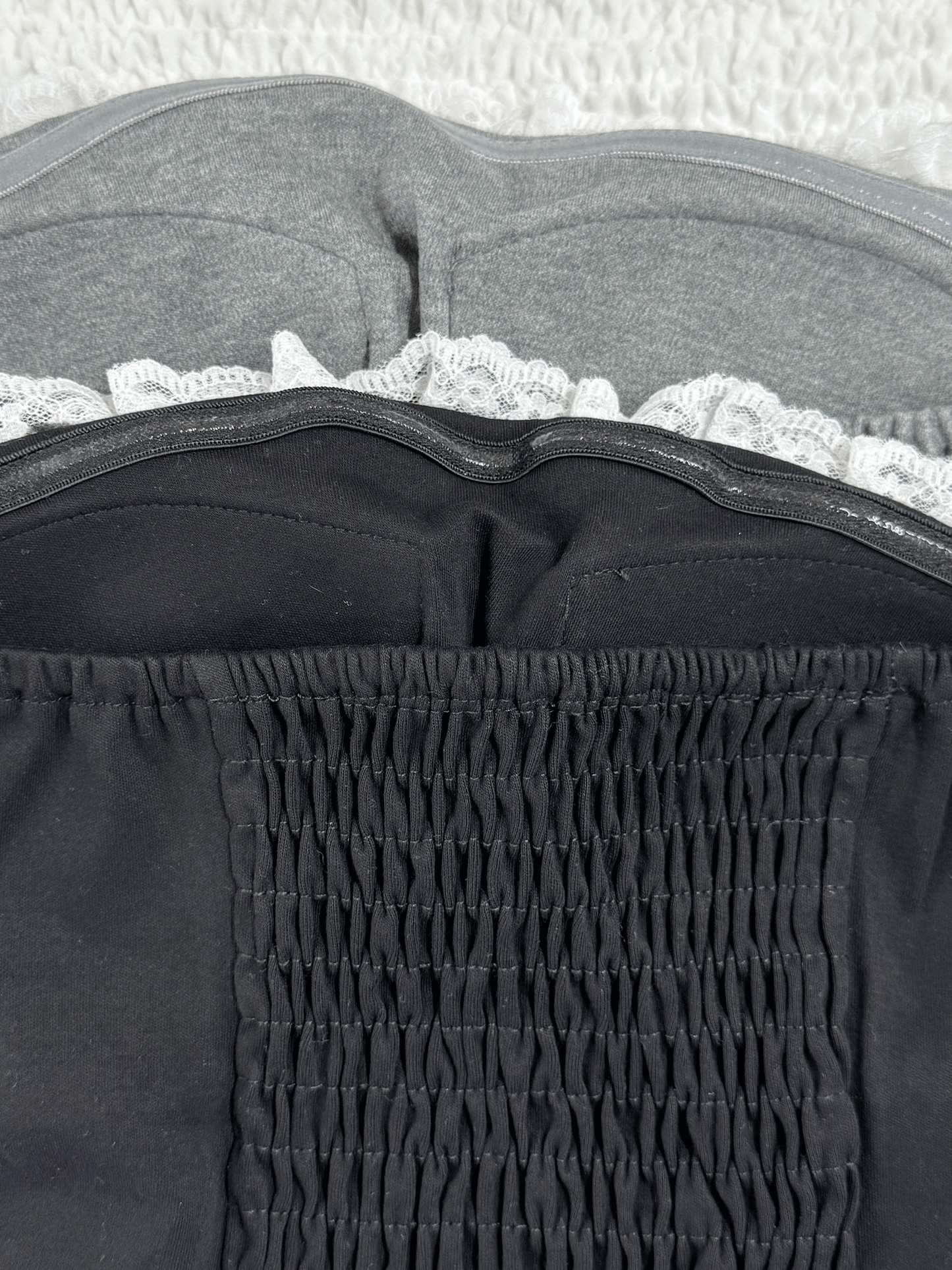 レース付きコルセット風トップス