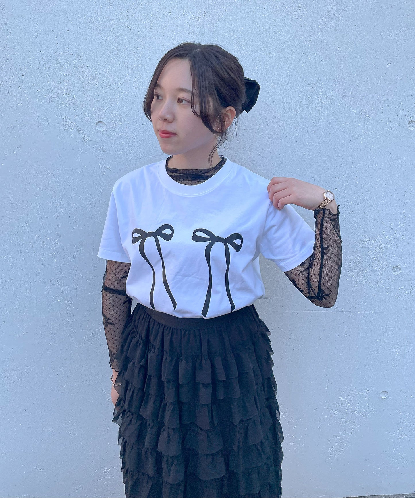 リボンプリントTシャツ