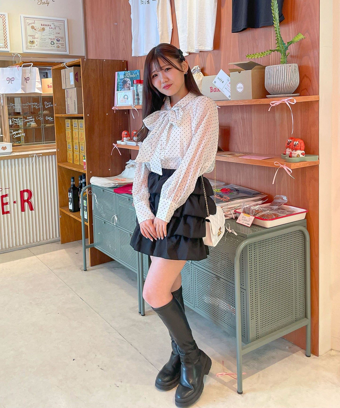 ドットシフォンボウタイブラウス