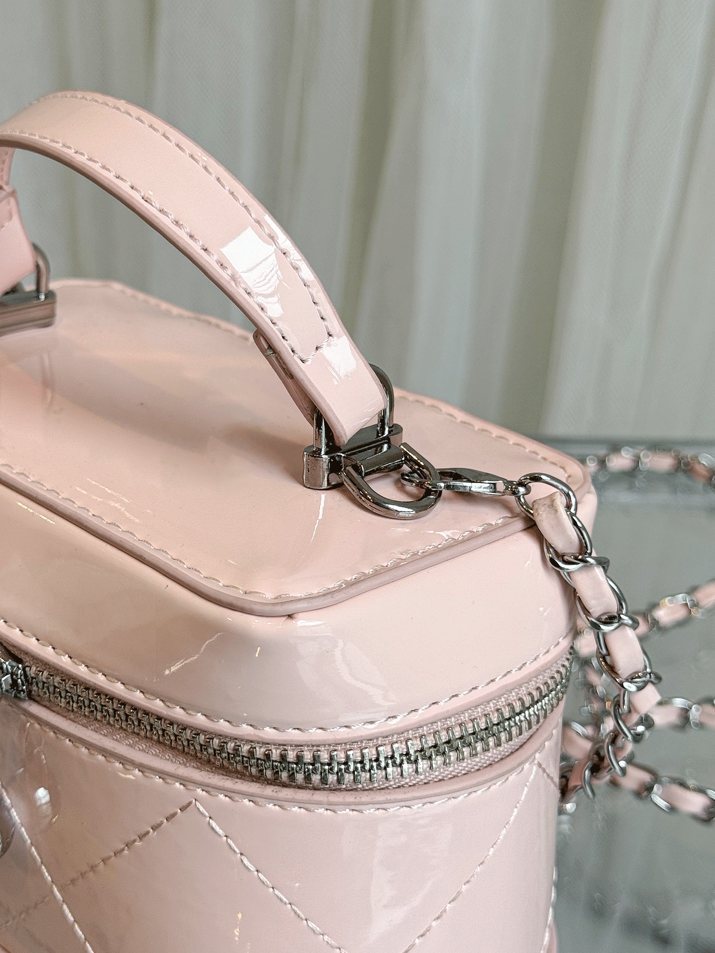 【Official限定】2wayミニバニティBAG