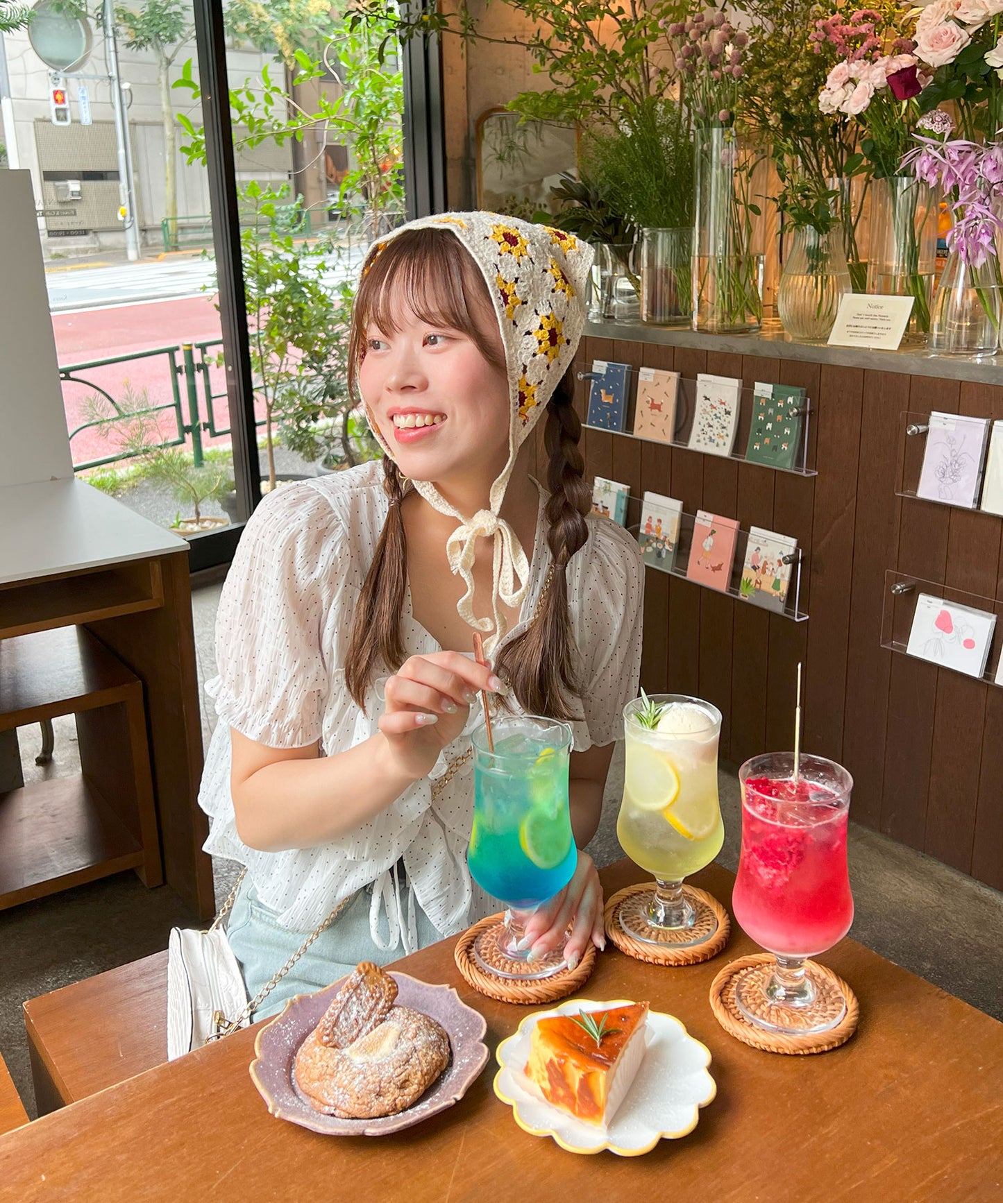 【Official限定価格】ドローストリングドットブラウス