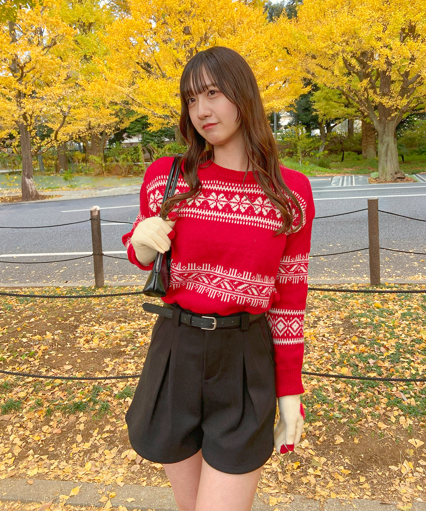 ベルト付きタックショートパンツ