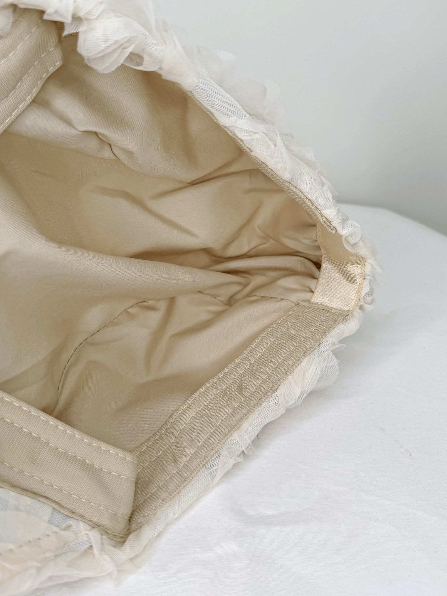 レースハンチング