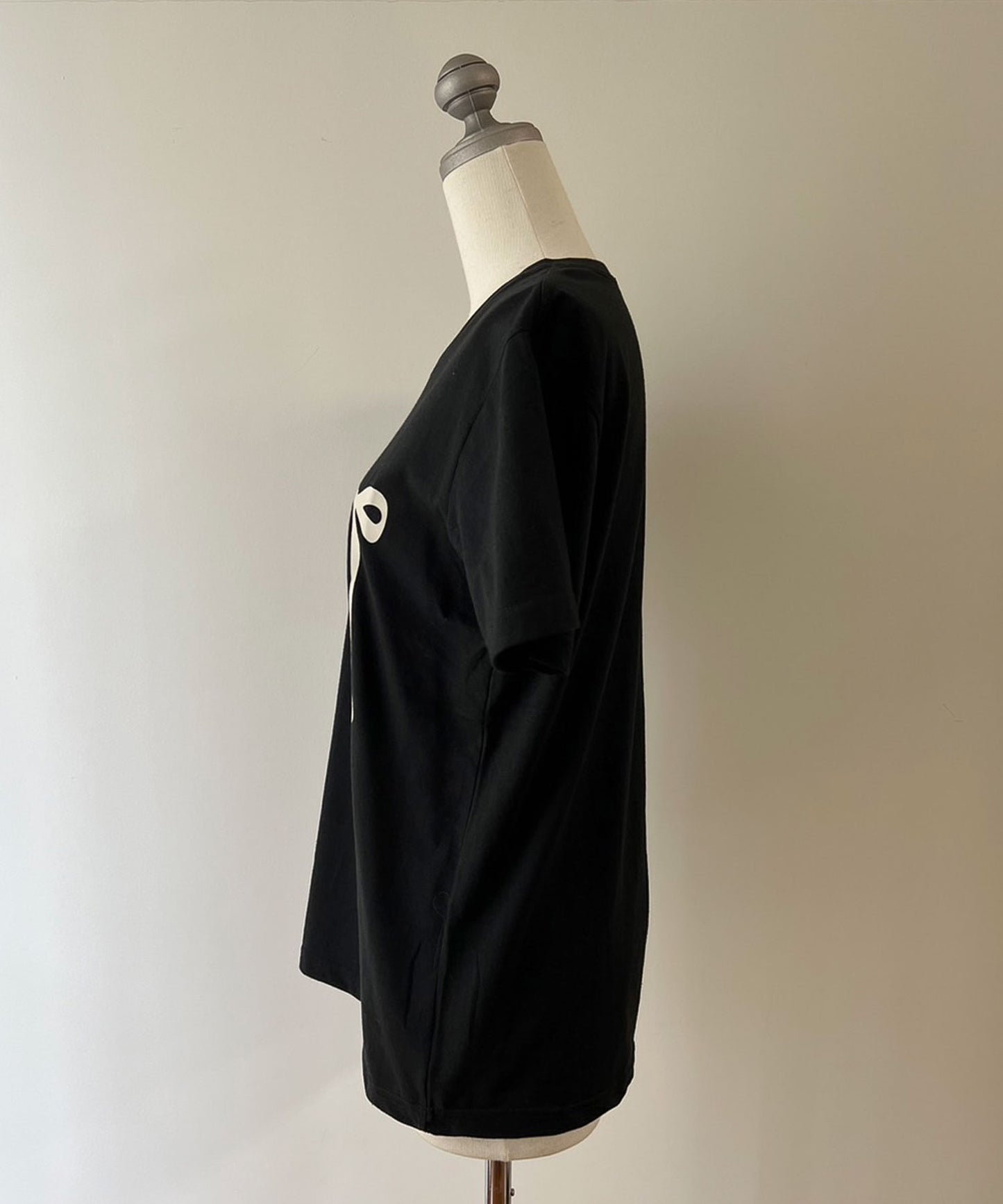 リボンプリントTシャツ