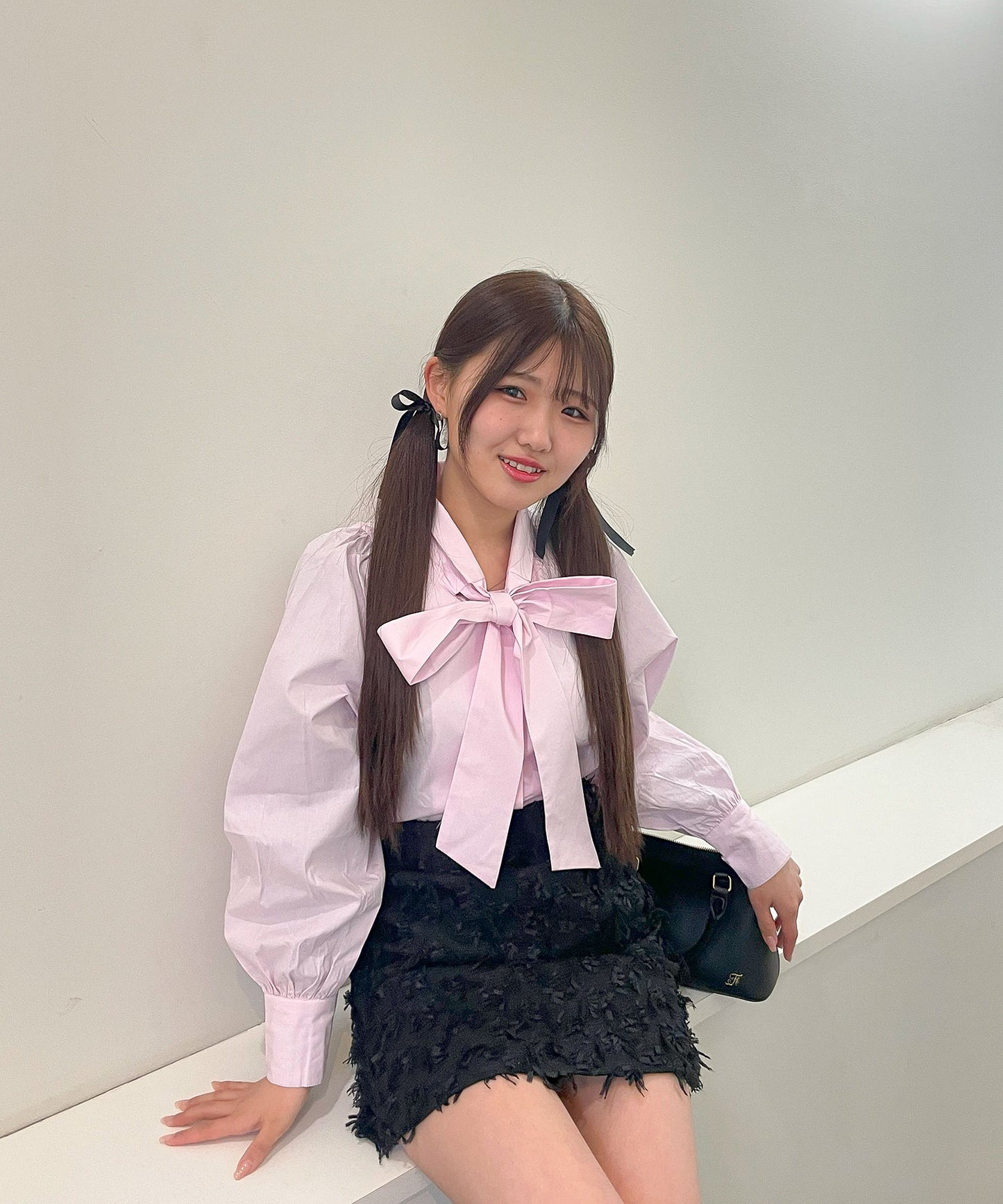リボンボウタイブラウス