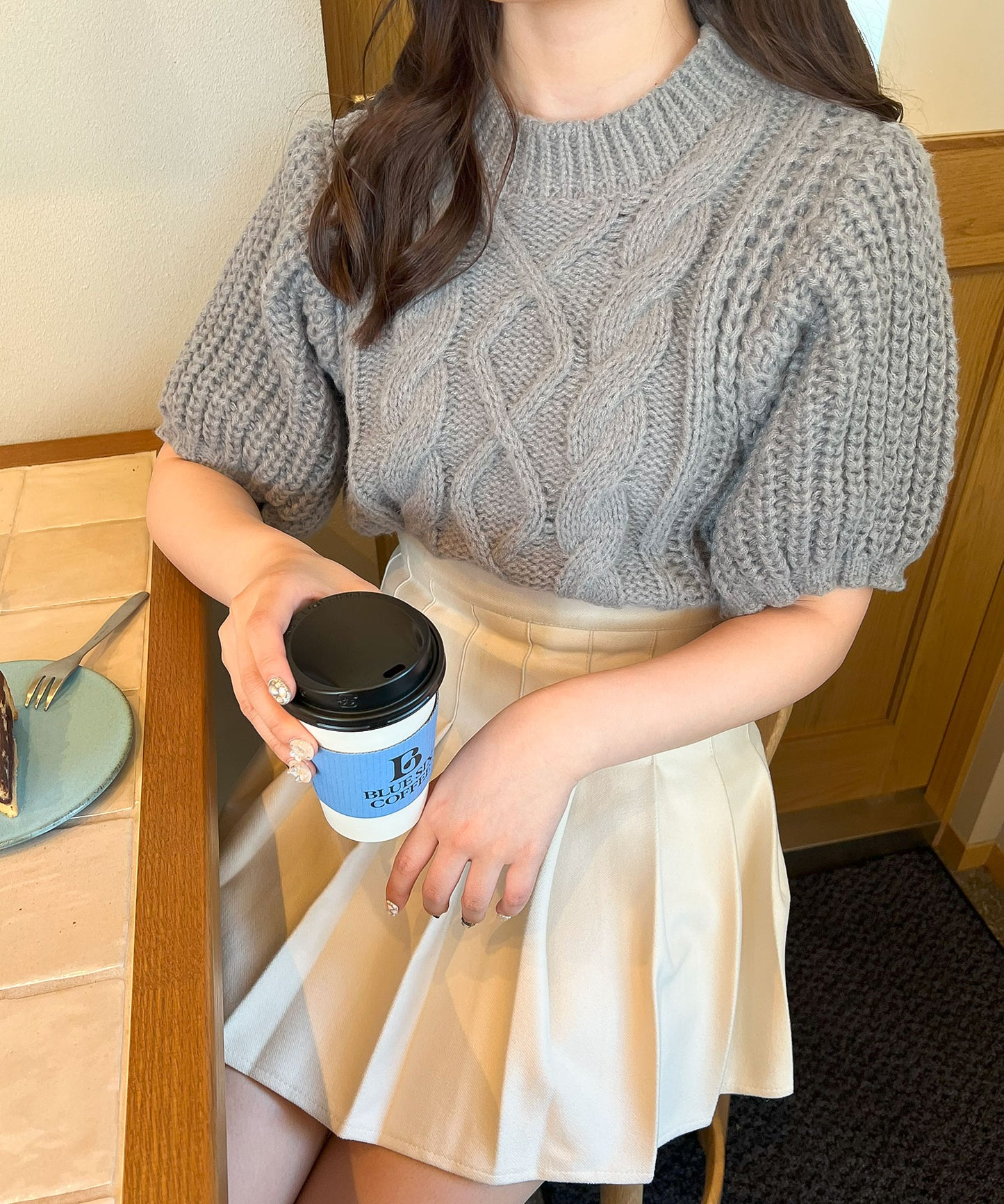 ケーブル半袖ニット