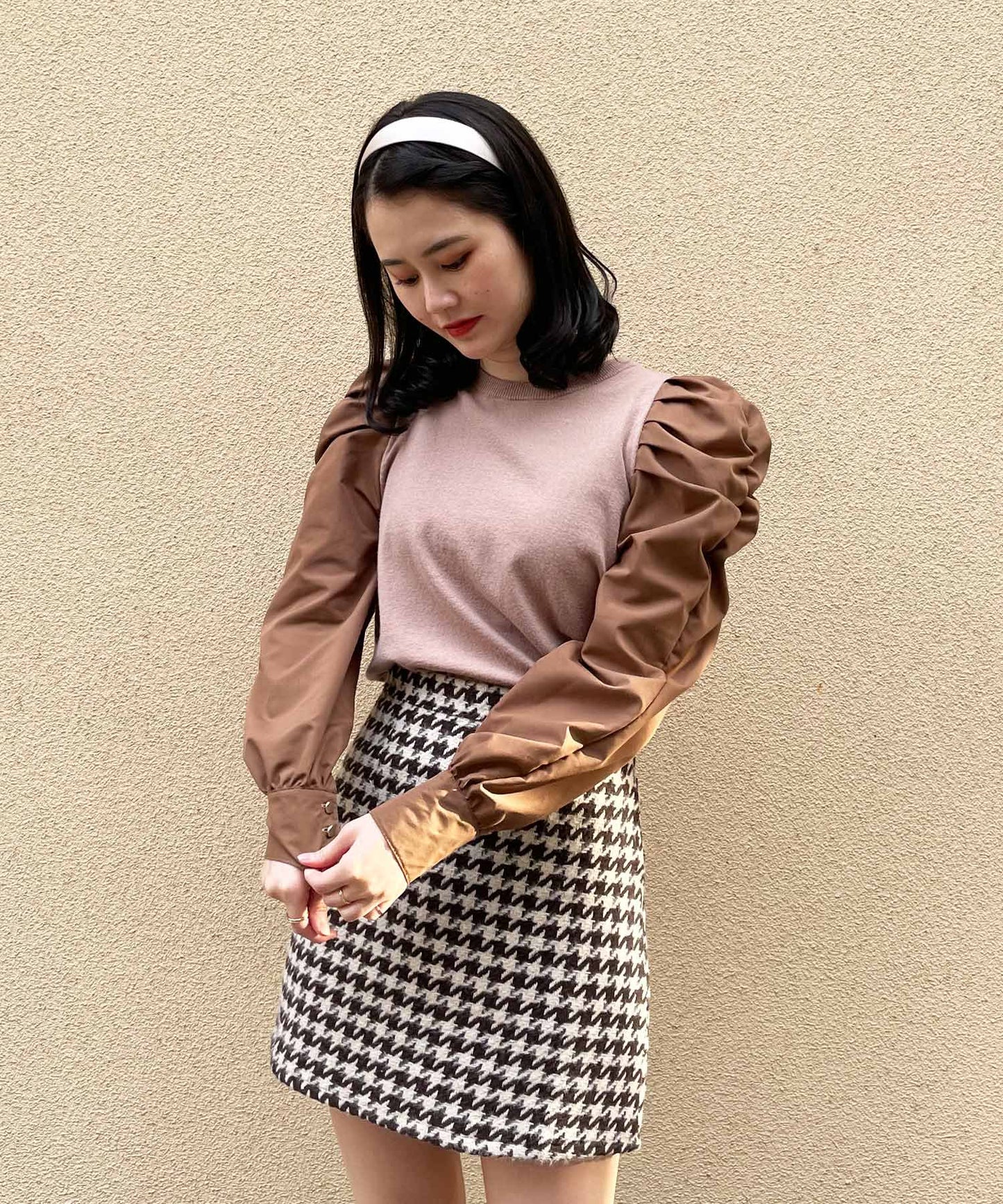 袖コンシャスTOPS