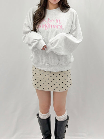 刺繡入りスエットシャツ