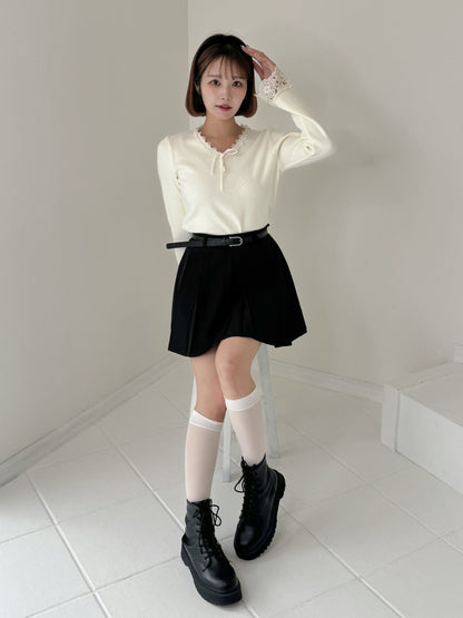 【Official限定価格】レースVネックニット