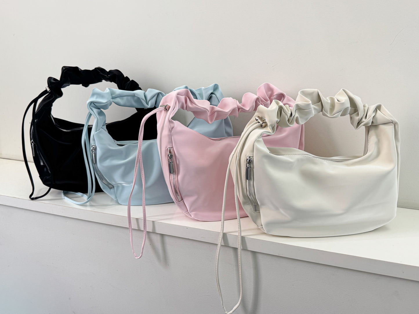 【Official限定価格】ギャザーショルダーBAG