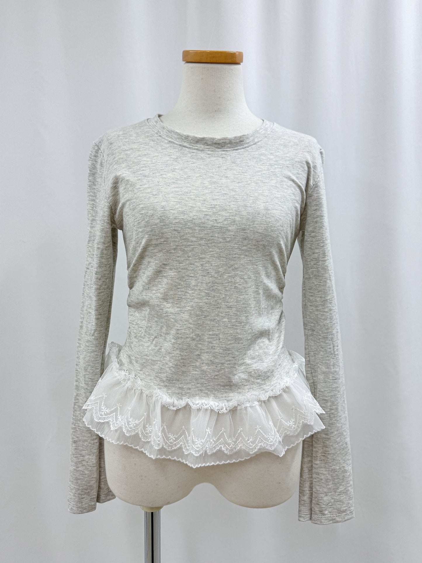 【Official限定価格】レースフリル付きロンT