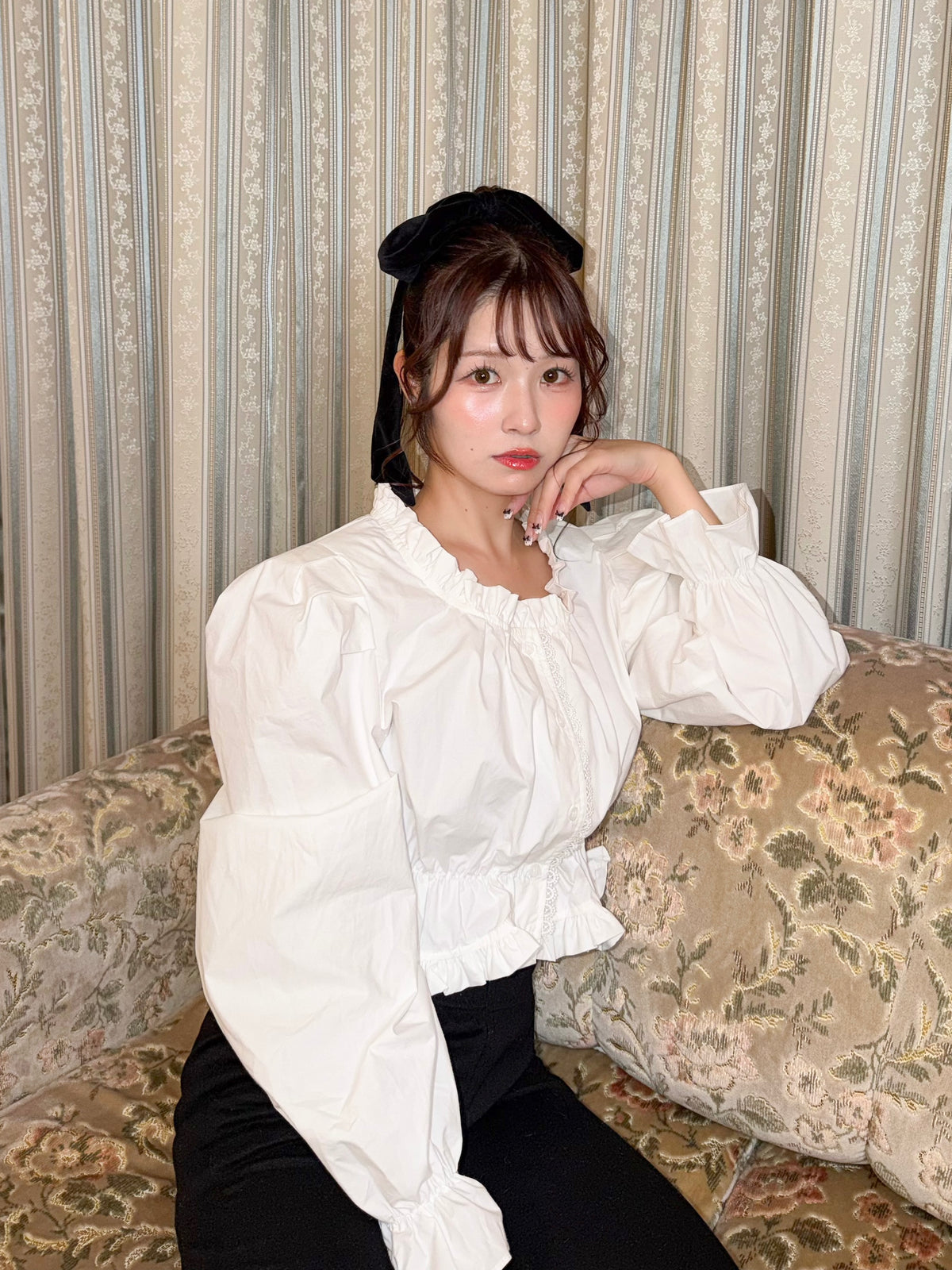 Petite Puff Blouse