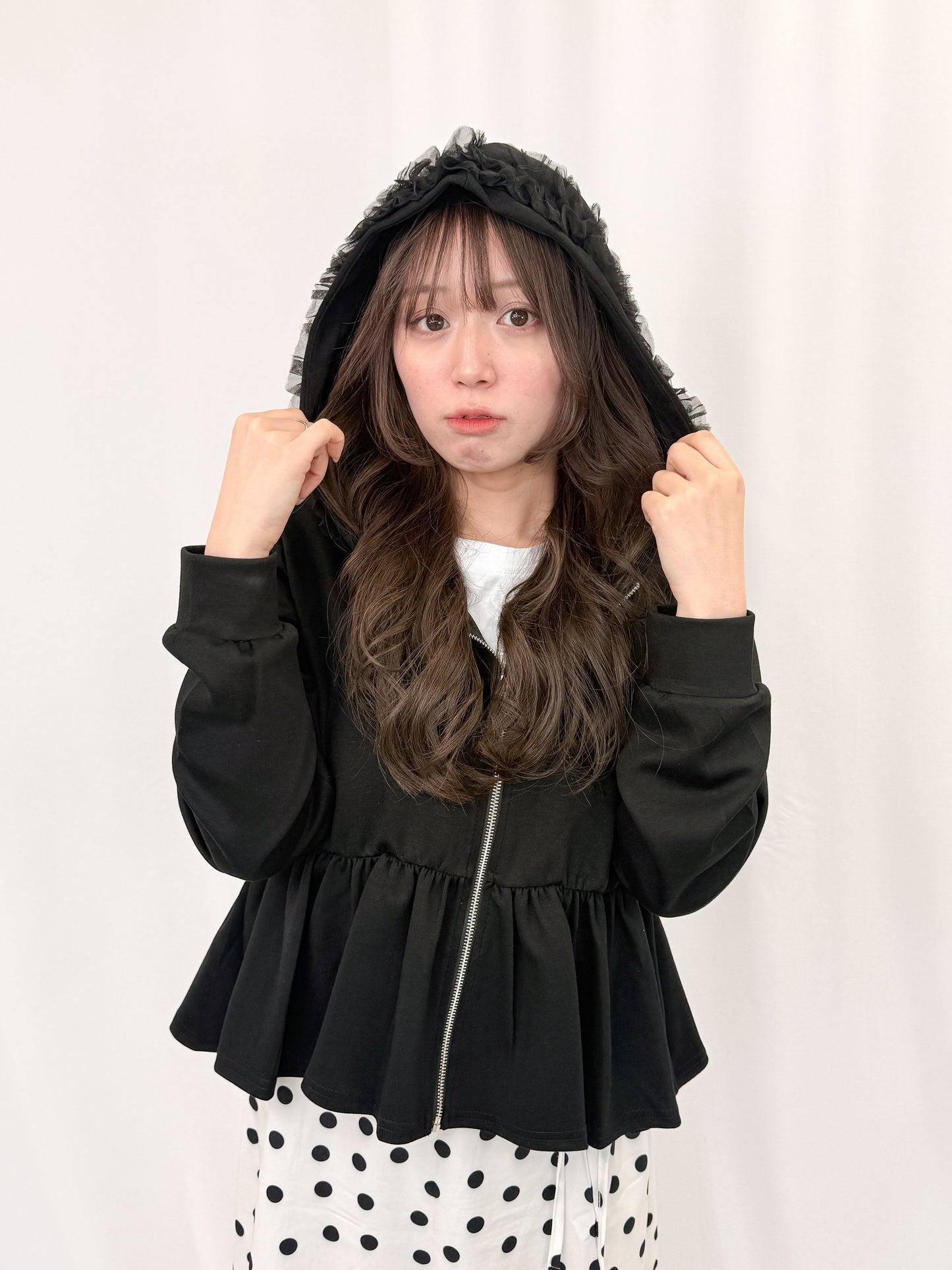 【Official限定価格】ペプラムスエットパーカー