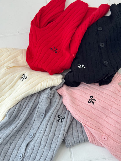 【Official限定価格】リボン刺繍ニットカーディガン