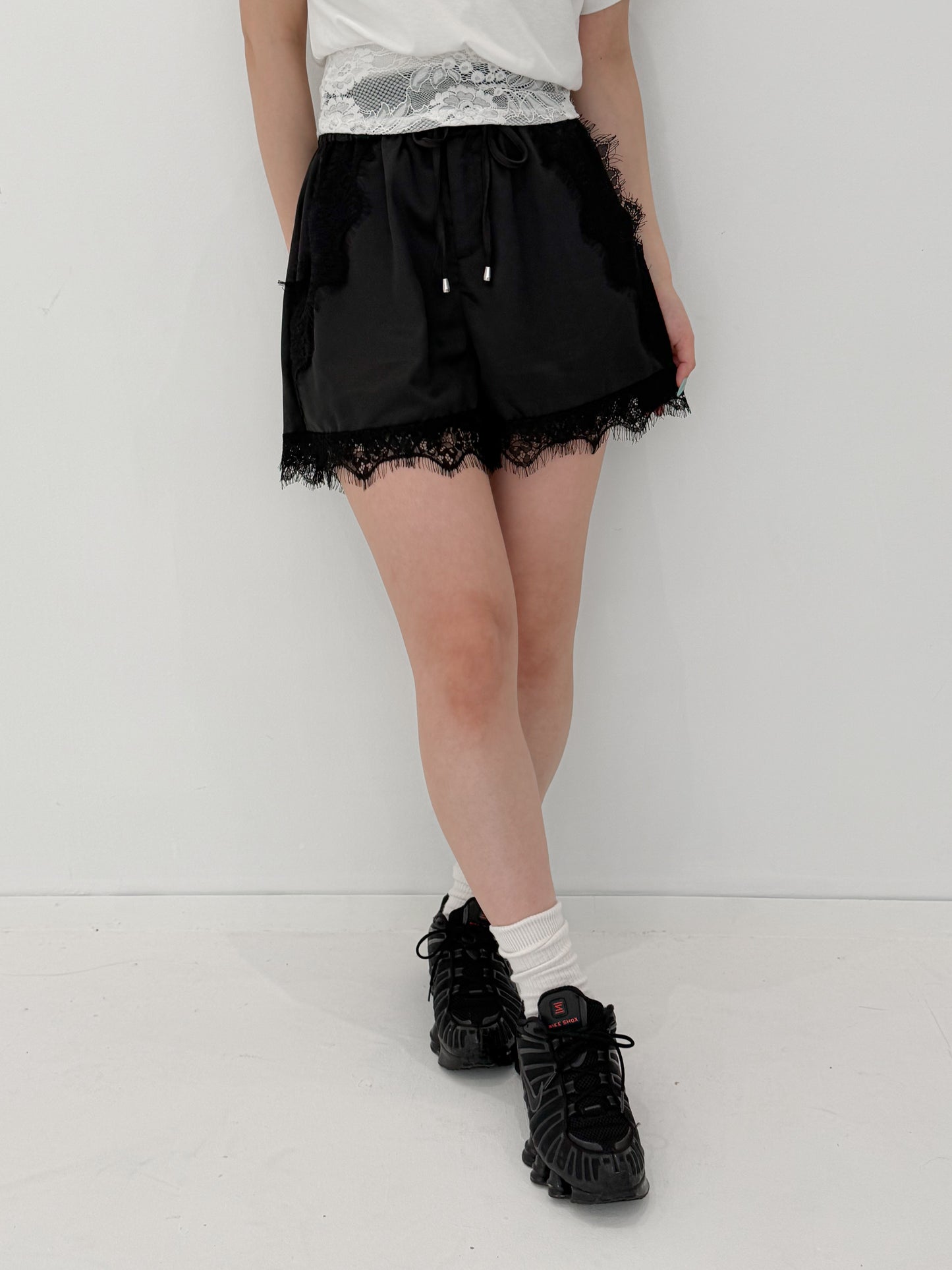 レースサテンショートパンツ
