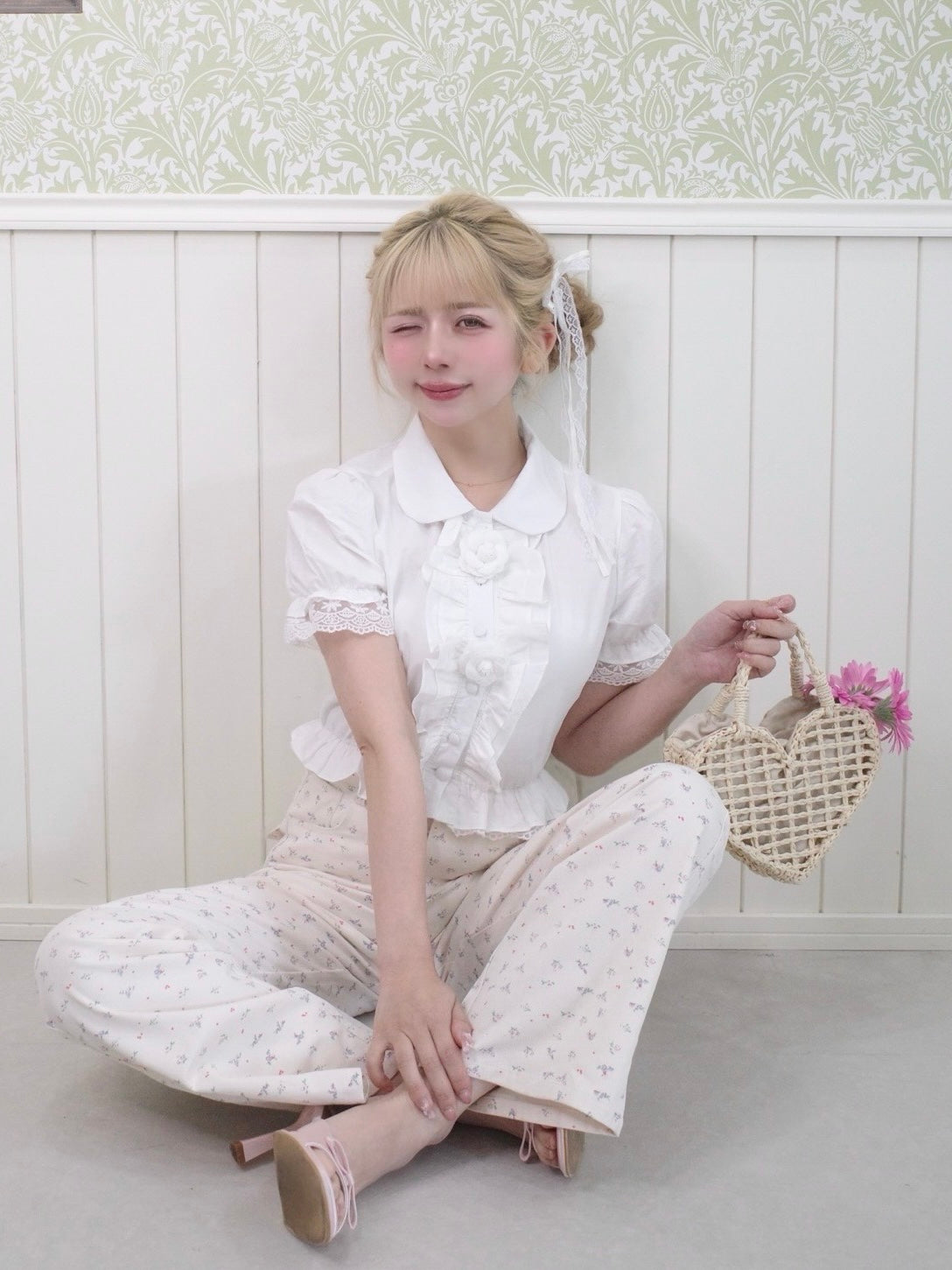 小花柄パンツ