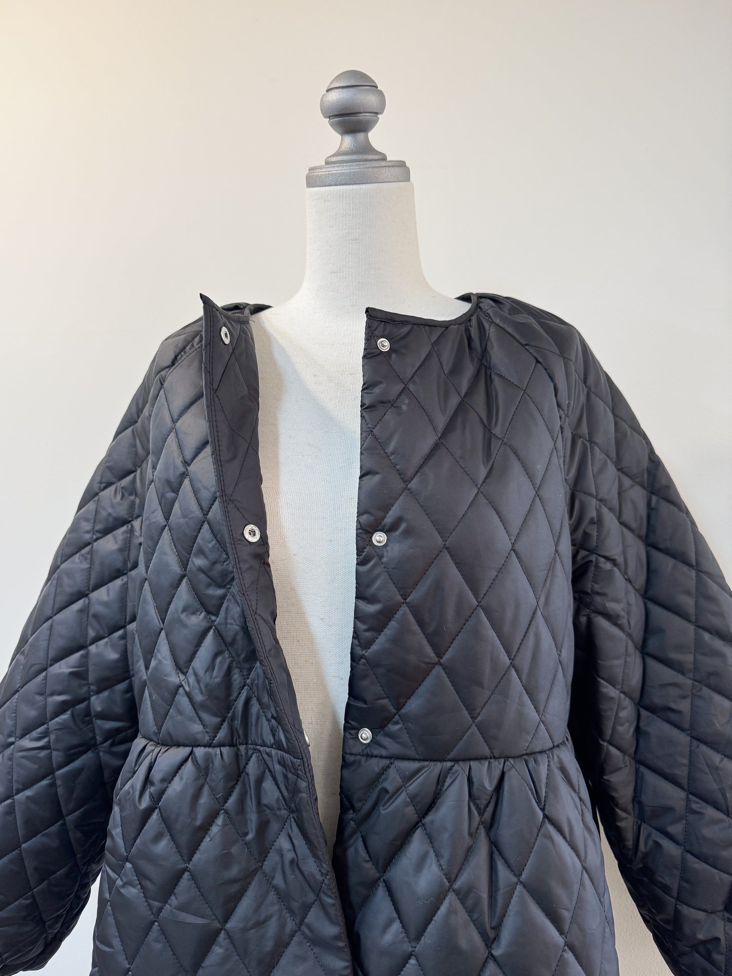 キルティングロングコート