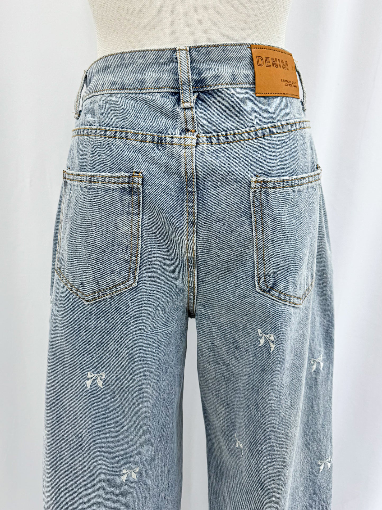 【Official限定価格】リボン刺繡デニムパンツ