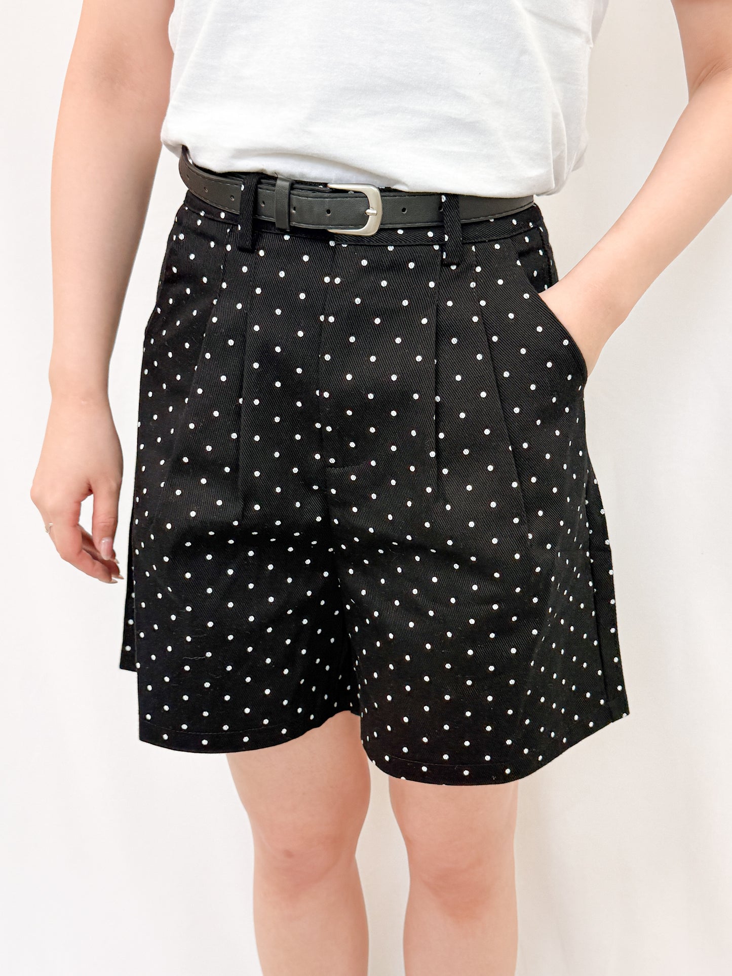 【Official限定価格】ベルト付きドットデニムハーフパンツ