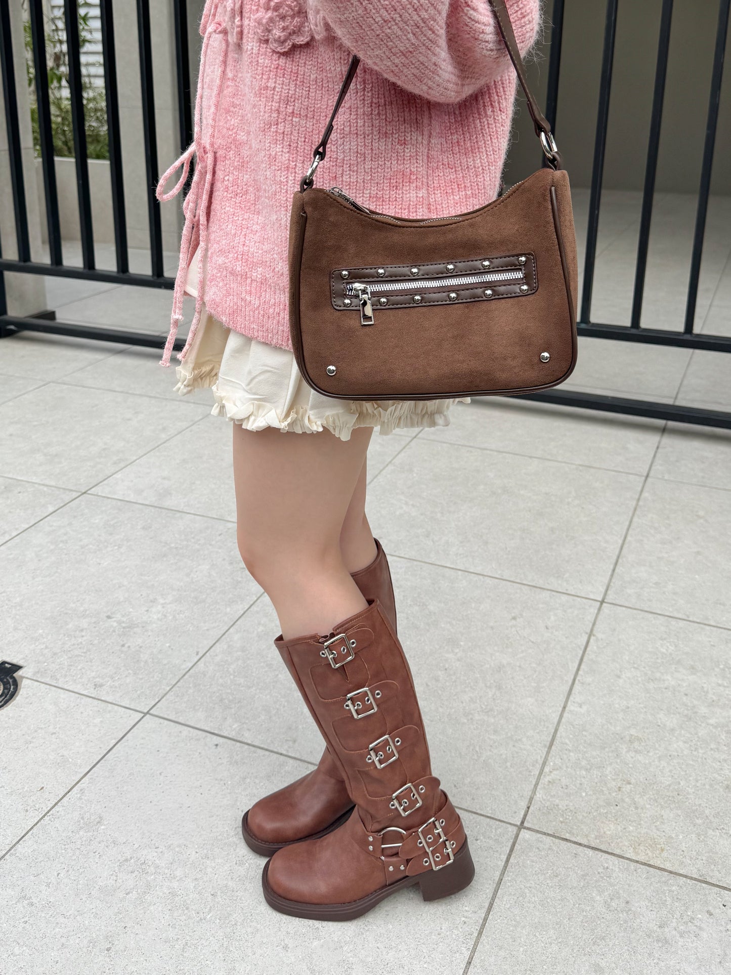 【Official限定価格】スエード２wayスタッズBAG