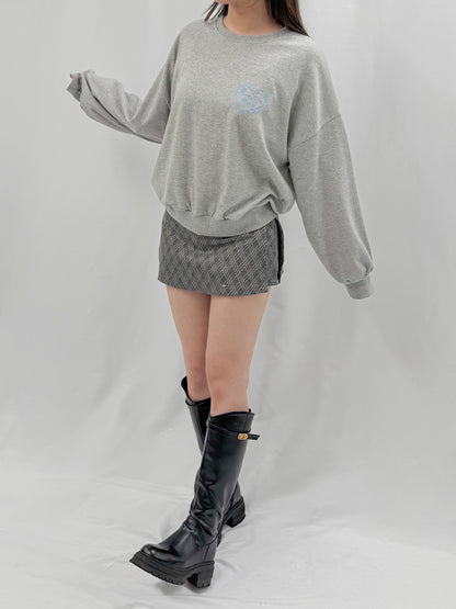 ハート刺繍スエットシャツ